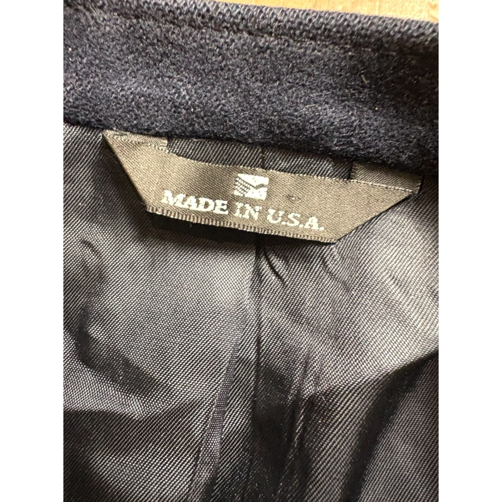 Ralph Lauren VINTAGE Ralph Lauren Polo University Club Wool Blazer Men 43 Navy Blue Two-Button Gold Buttons Blazer Men Regular Fit Notch Lapel Cardigan? Size US XL / EU 56 / 4 - 4 Thumbnail