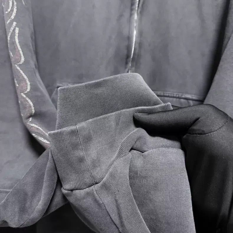 Balenciaga Balenciaga Grey back sleeve flame zipper hoodie Size US XL / EU 56 / 4 - 4 Thumbnail
