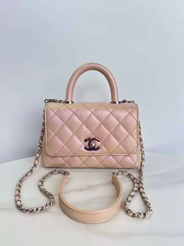 Chanel Pre-loved Bag Very good condition Size ONE SIZE - 1 Thumbnail