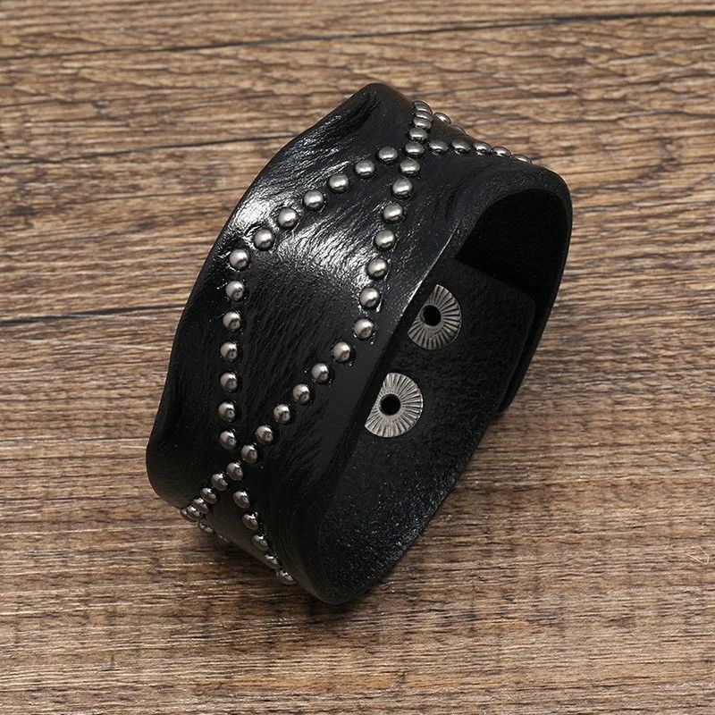 Vintage Genuine Leather Wide Wristband Rivet Button Bracelet Size ONE SIZE - 1 Preview
