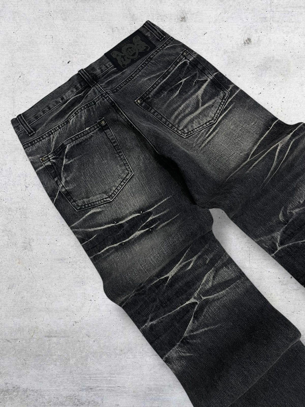 LOWBOX VINTAGE LOWBOX JAPAN OG 90S DESIGNER 3D WHISKER EFFECT DENIM Size US 29 - 14 Thumbnail