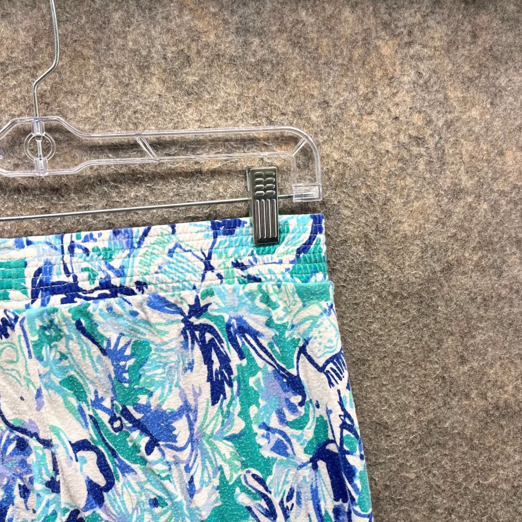 Lilly Pulitzer Lilly Pulitzer Pants Womens Small Blue Abstract White Tropical Floral Wide Leg Shorts? Size 28" / US 6 / IT 42 - 7 Thumbnail
