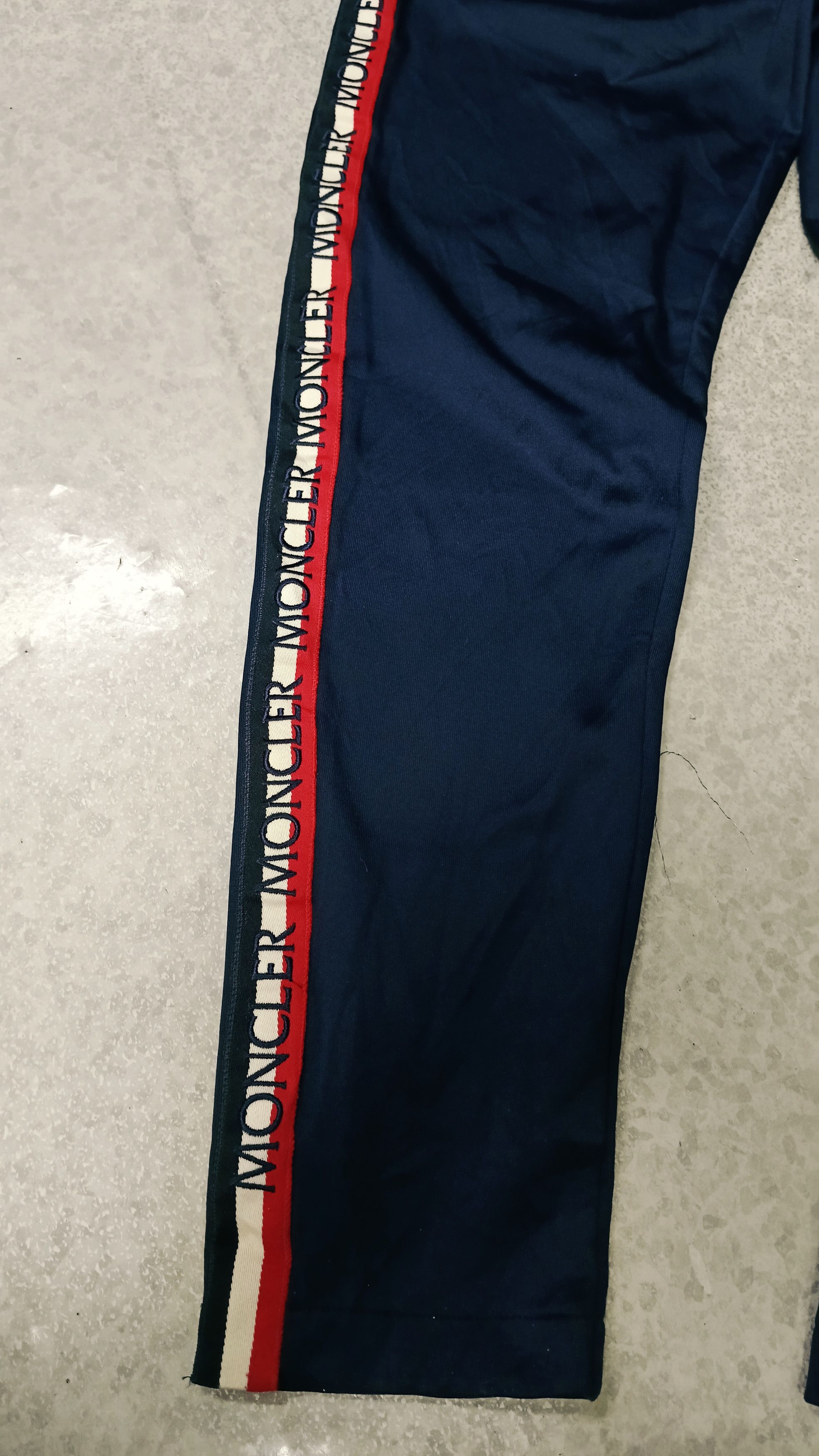 Moncler Rare Moncler Side Tape Pantalone Size US 30 / EU 46 - 5 Thumbnail