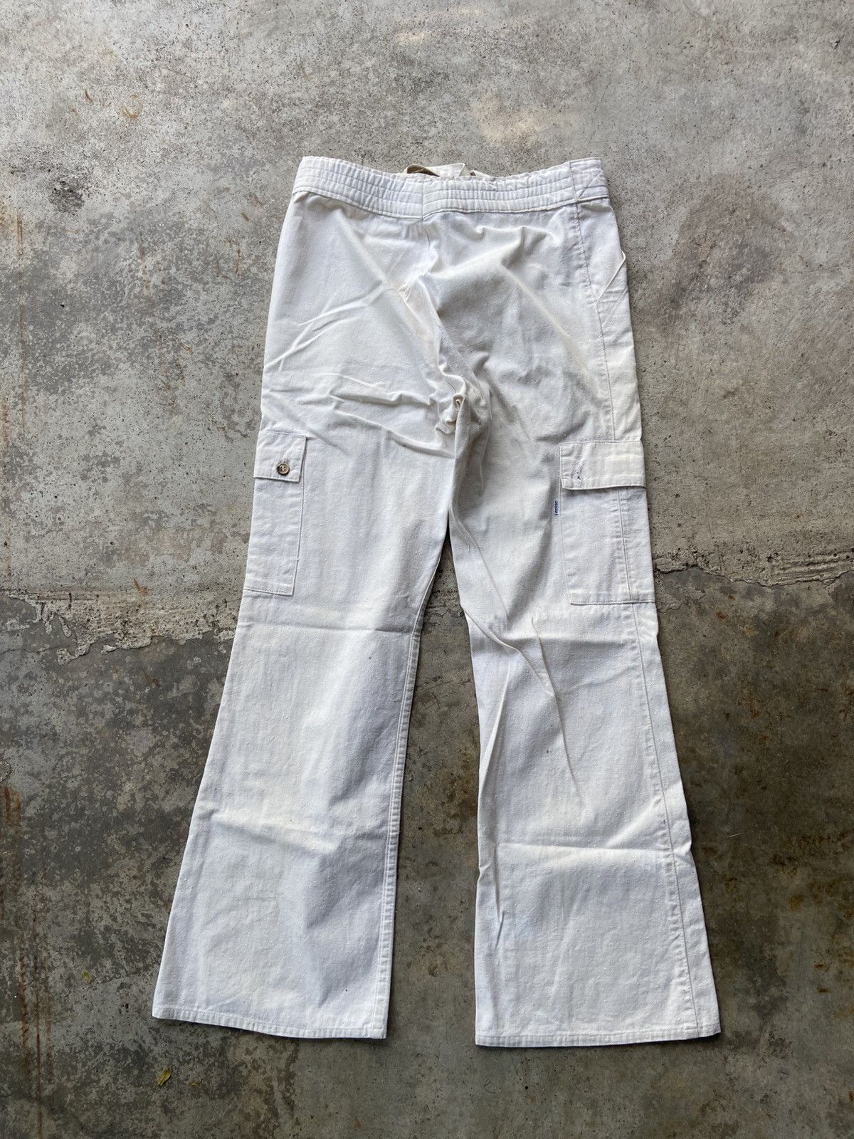 Levi's Vintage 80s Levi’s White Tab Cargo Off White Flare Pants Size US 32 / EU 48 - 4 Thumbnail