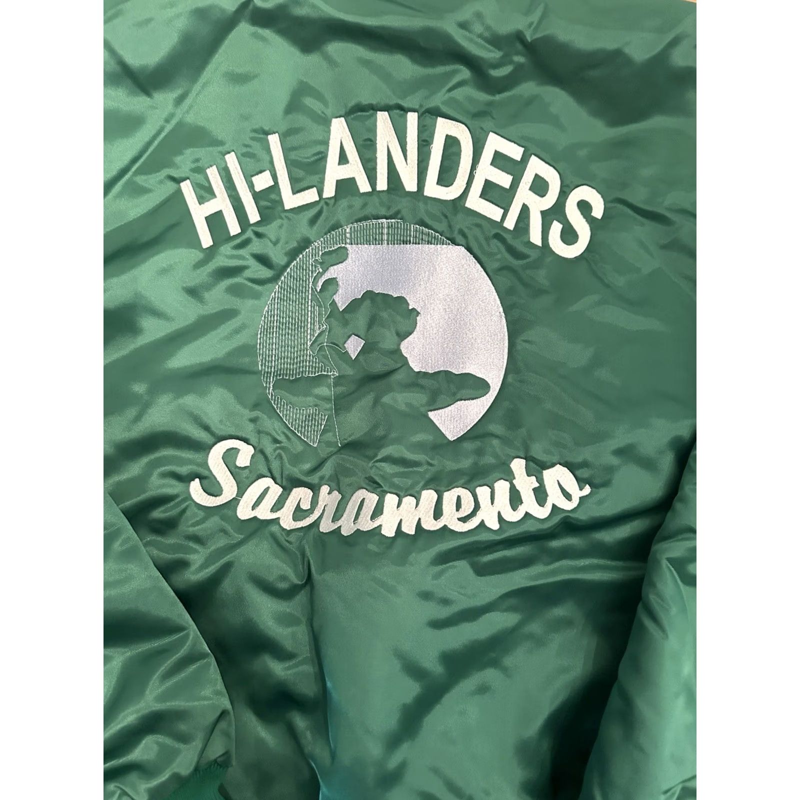 Vintage VINTAGE Flight Satin Bomber Jacket 90s Hi-Landers 4x4 Club Sacramento Green Men L Satin Bomber Jacket Mens Size US L / EU 52-54 / 3 - 2 Thumbnail