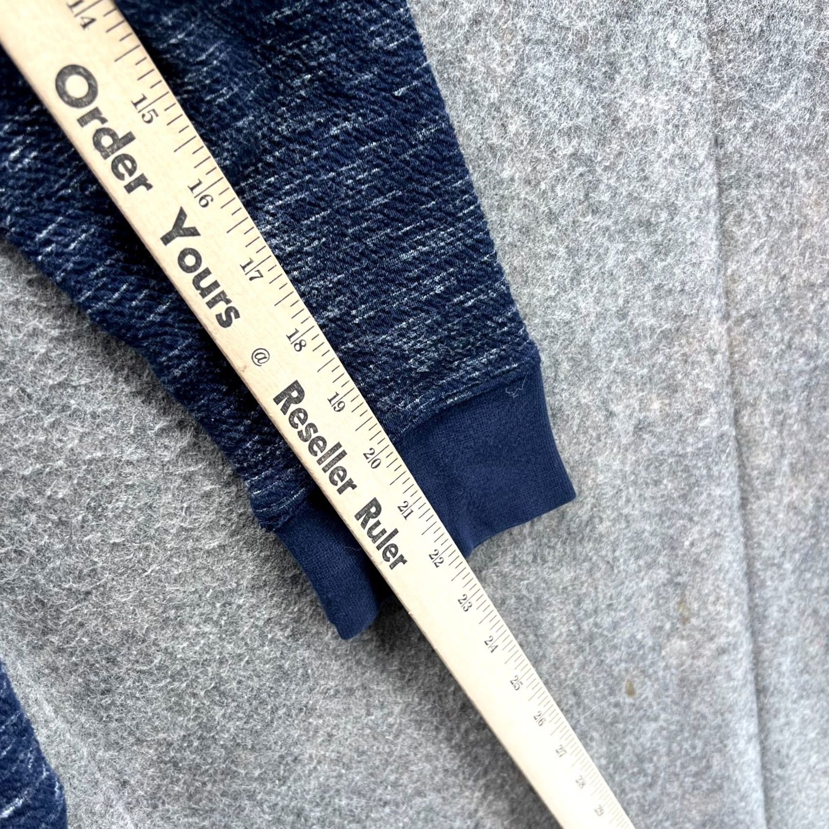 Orvis Orvis Sweater Mens Medium Blue Navy Fleece Crewneck Pullover Cotton Button Logo Pattern Solid Shirt Jacket? Size US M / EU 48-50 / 2 - 5 Thumbnail