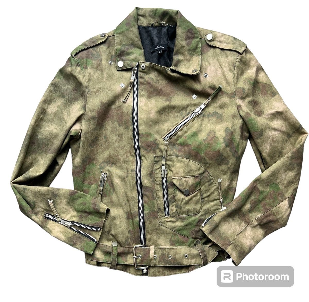 image of Vintage x Violent Rose Jacket Violent Rose Streetwear Y2K Camo in Green, Men's (Size Small)