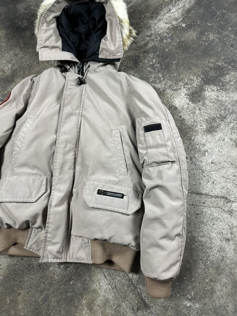 Canada Goose Canada Goose Chillwack Bomber Fur Hood Winter Jacket Size US XS / EU 42 / 0 - 3 Thumbnail