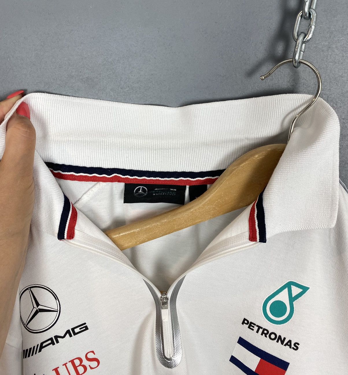 Mercedes-Benz Mercedes AMG Petronas F1 Team Polo Shirt Size XL White Top Size US XL / EU 56 / 4 - 8 Thumbnail