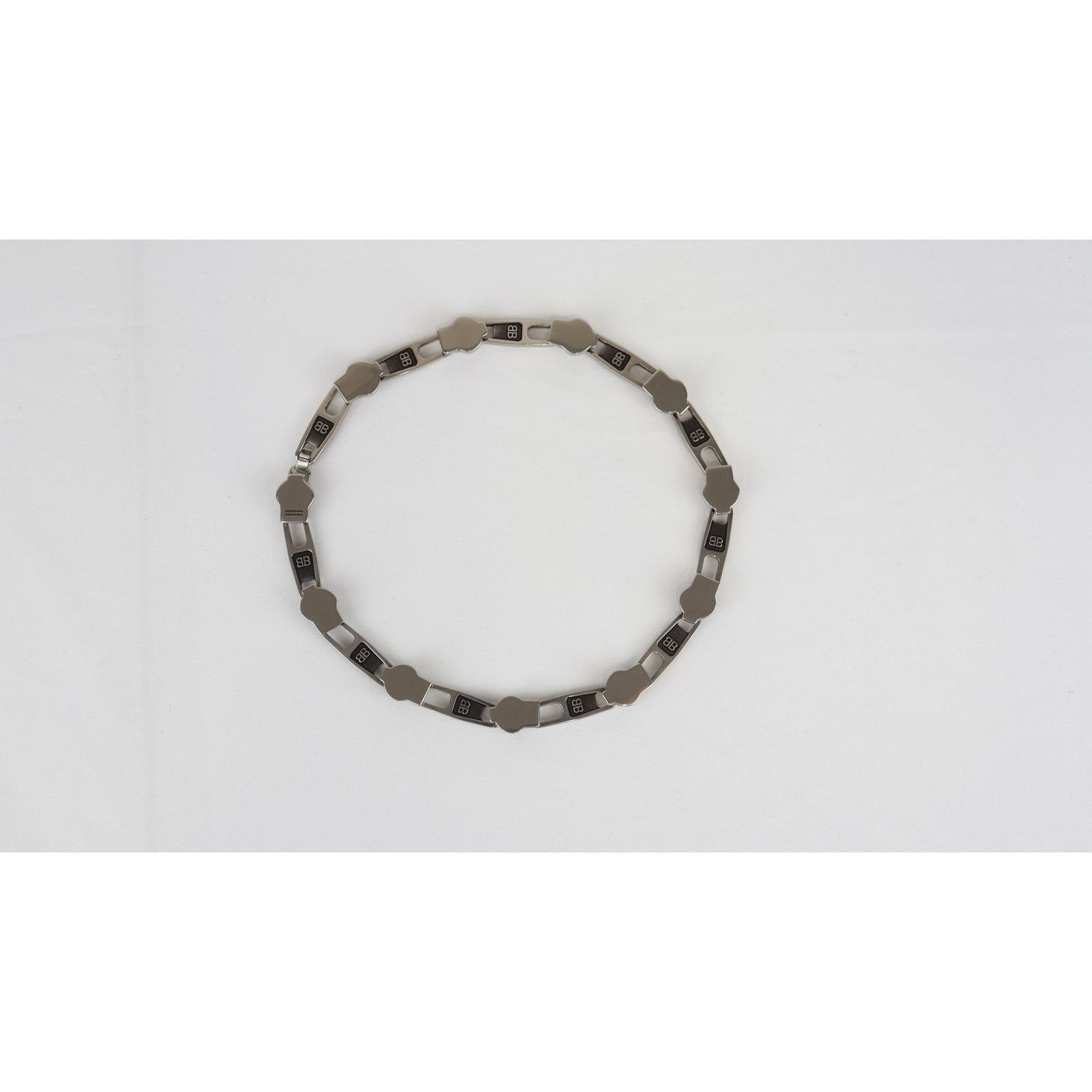Balenciaga o1rshd1 Size: OS / Dup / Silver Plated Necklace in Silver Size ONE SIZE - 4 Thumbnail