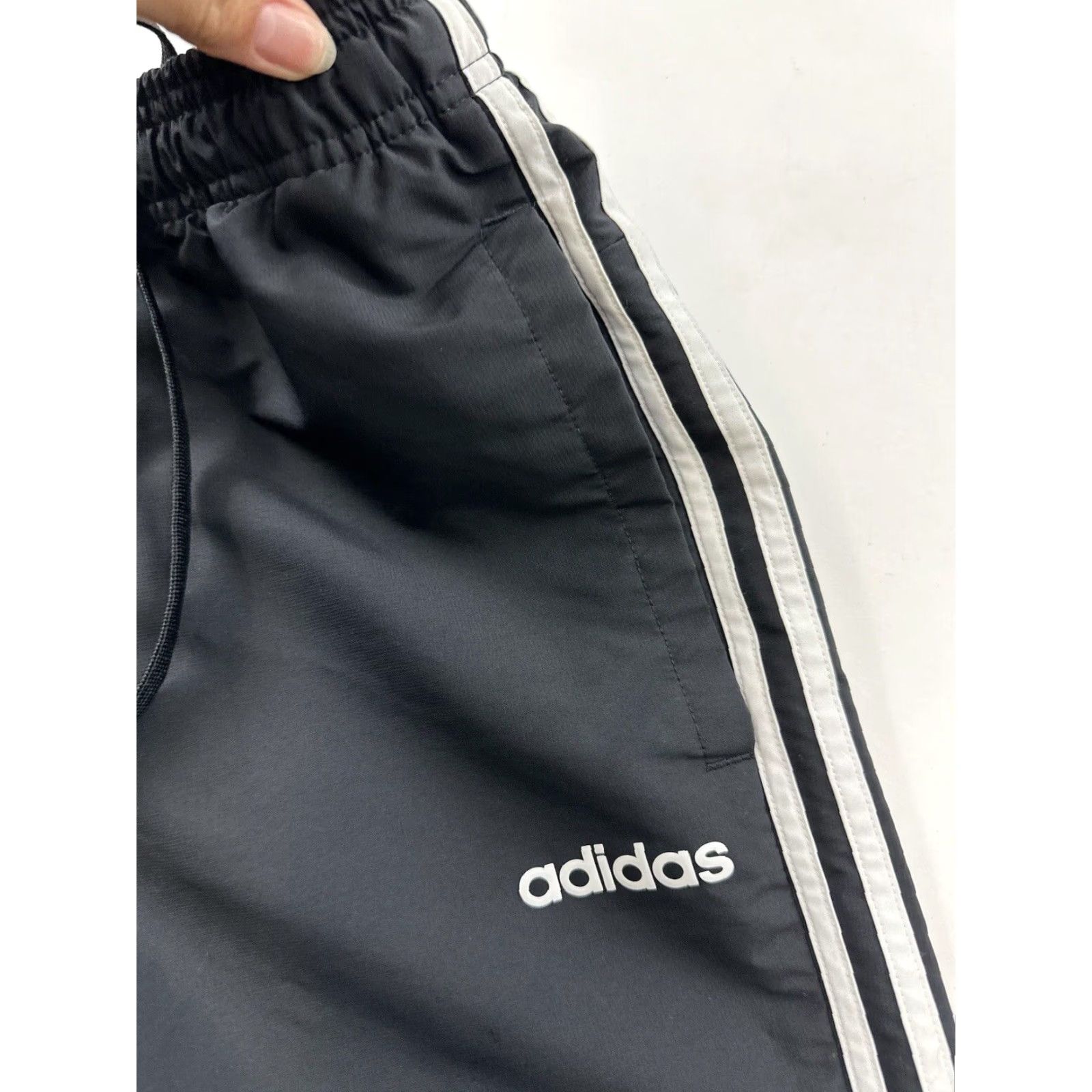 Adidas Adidas Men's Small Black Windbreaker Jogger Pants Activewear Basketball Running Size US 29 - 5 Thumbnail