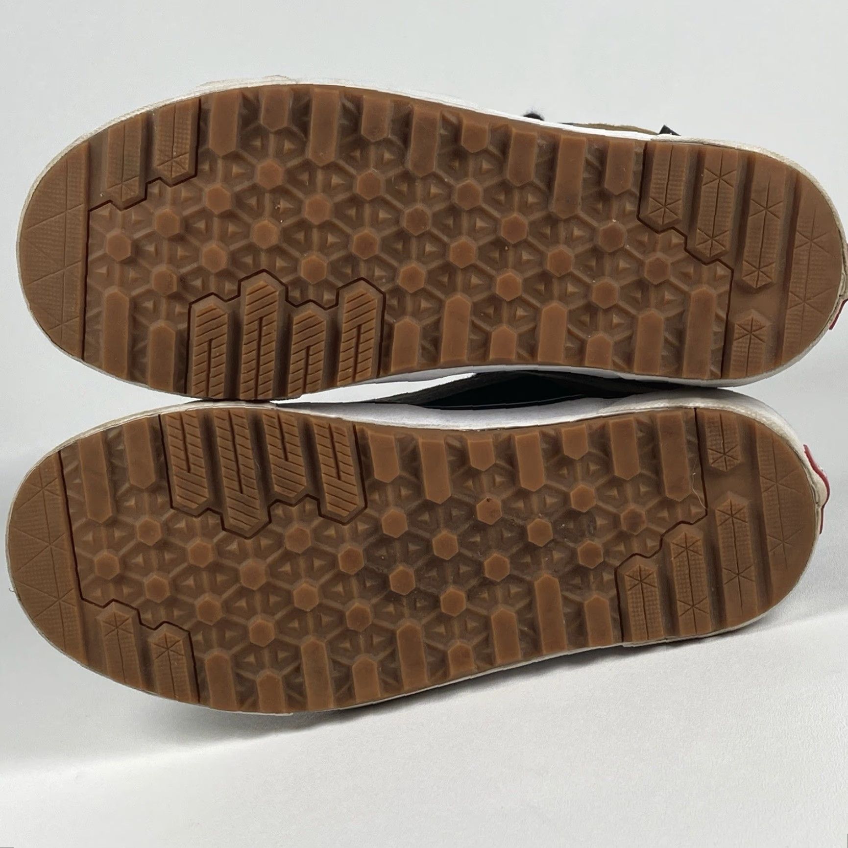 Vans Vans Sk8- Waterproof MTE High Brown Black Size 7 Mens Sneaker Size US 7 / EU 40 - 6 Thumbnail