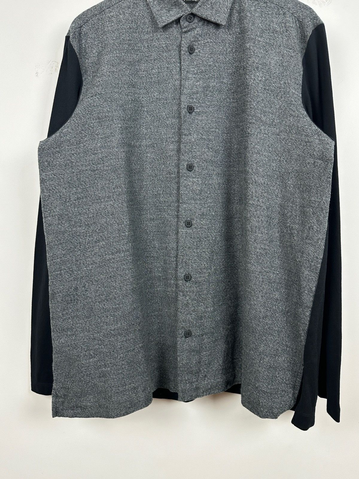 Issey Miyake Issey Miyake Men Black/Gray Long Sleeve Button Up Shirt Size US XL / EU 56 / 4 - 10 Thumbnail