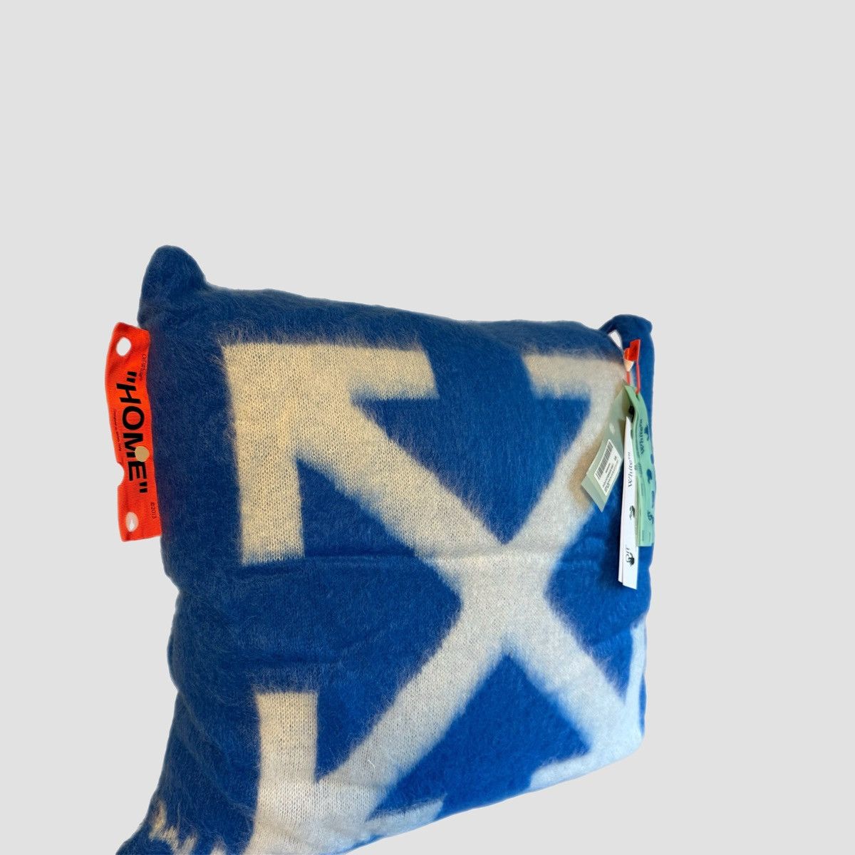 Off-White Off-White Pillow Arrow Design Blue White Size ONE SIZE - 7 Thumbnail