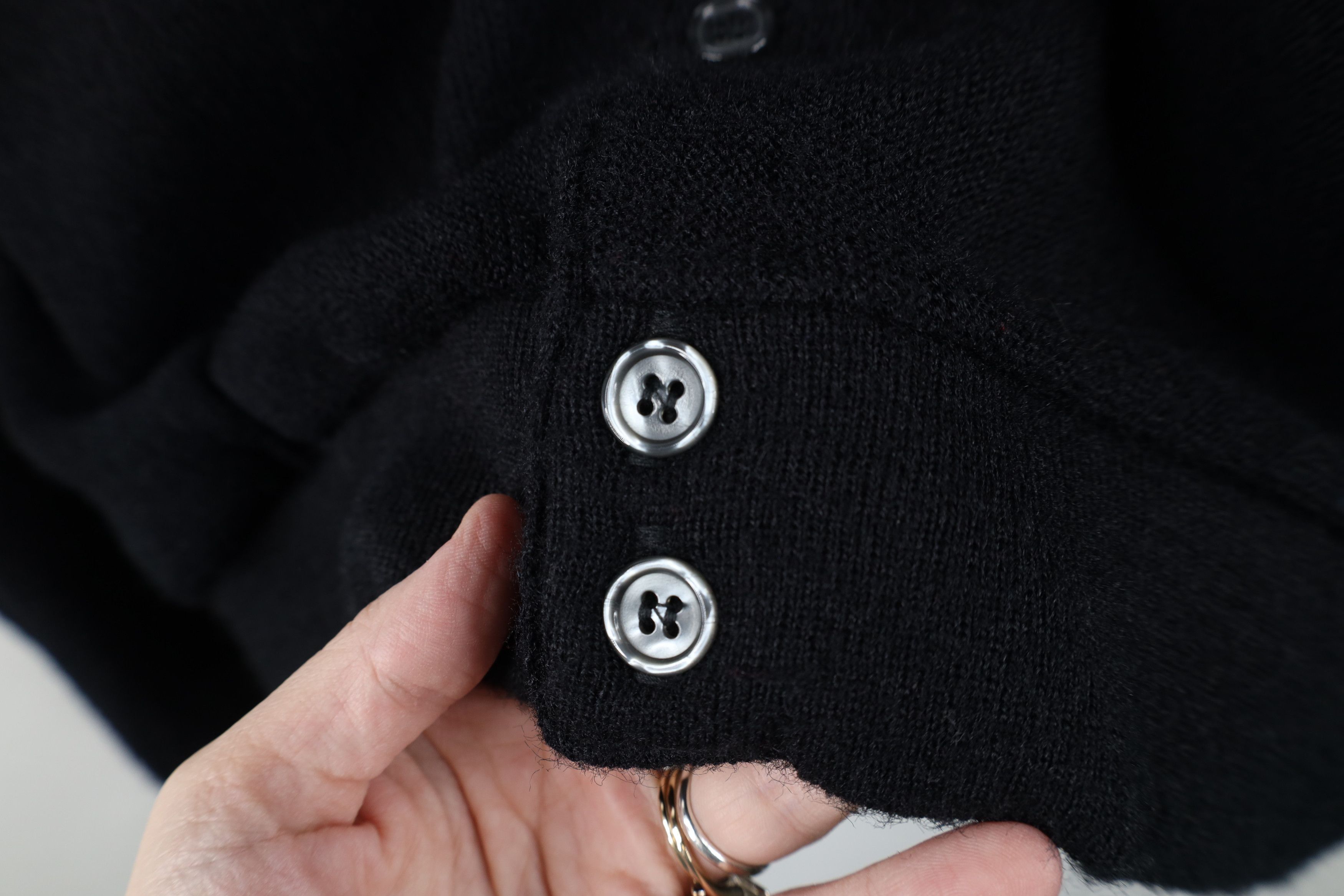 Vintage Vintage 70s Streetwear Cobain Cardigan Sweater Black USA Size US M / EU 48-50 / 2 - 6 Thumbnail