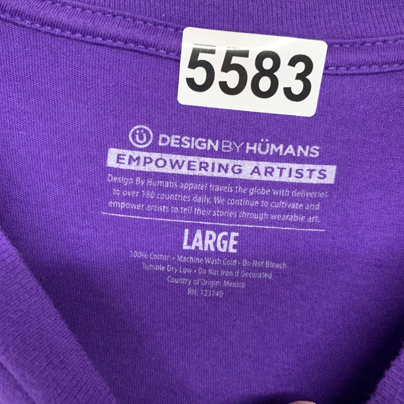 Vintage VINTAGE Design By Humans T-Shirt Men Medium Purple Art Graphic Digital Casual Size US M / EU 48-50 / 2 - 6 Thumbnail