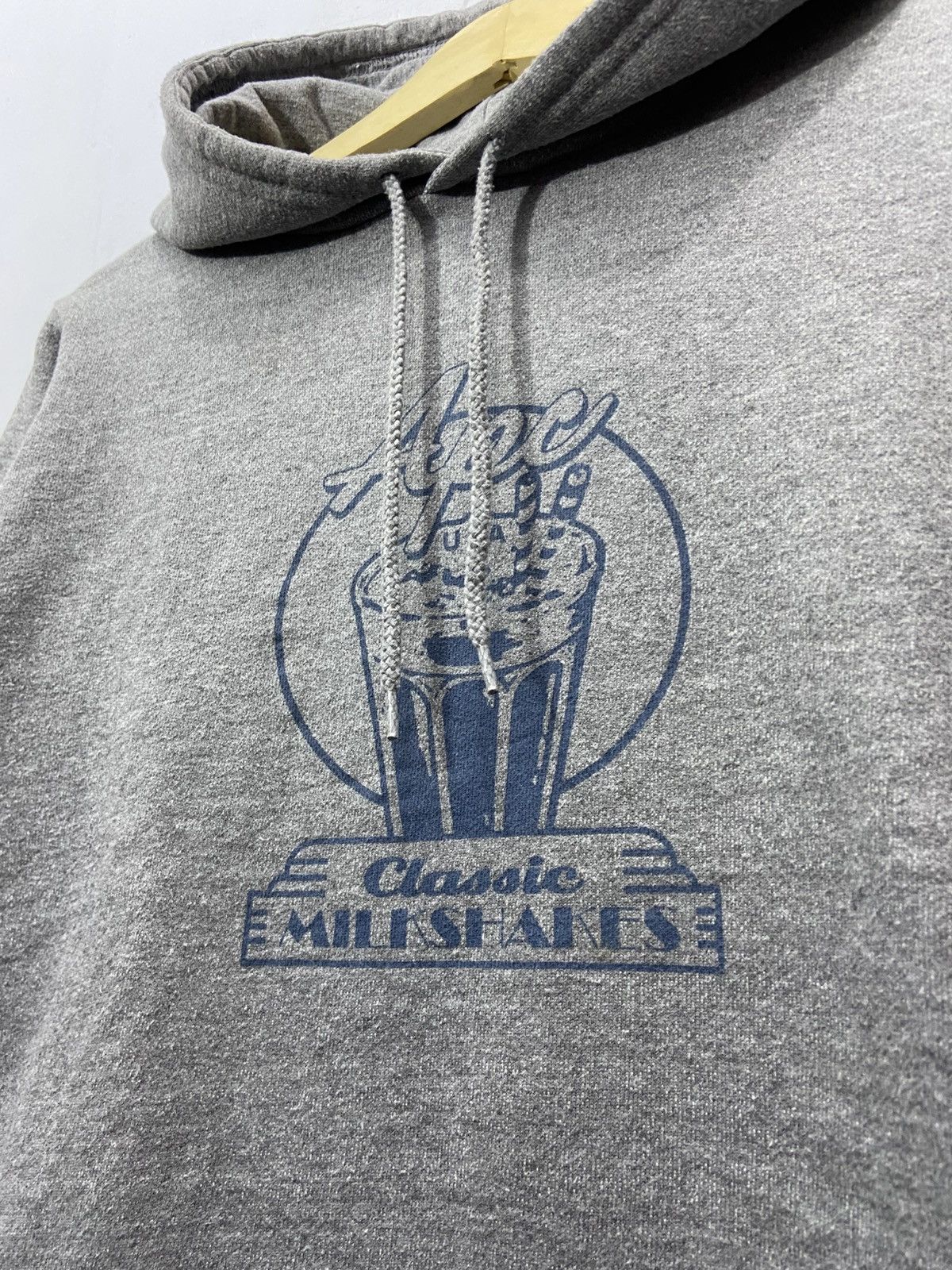 A.P.C. A.P.C Alfred Classic Milkshakes Gray Pullover Hoodie Size US XS / EU 42 / 0 - 3 Thumbnail