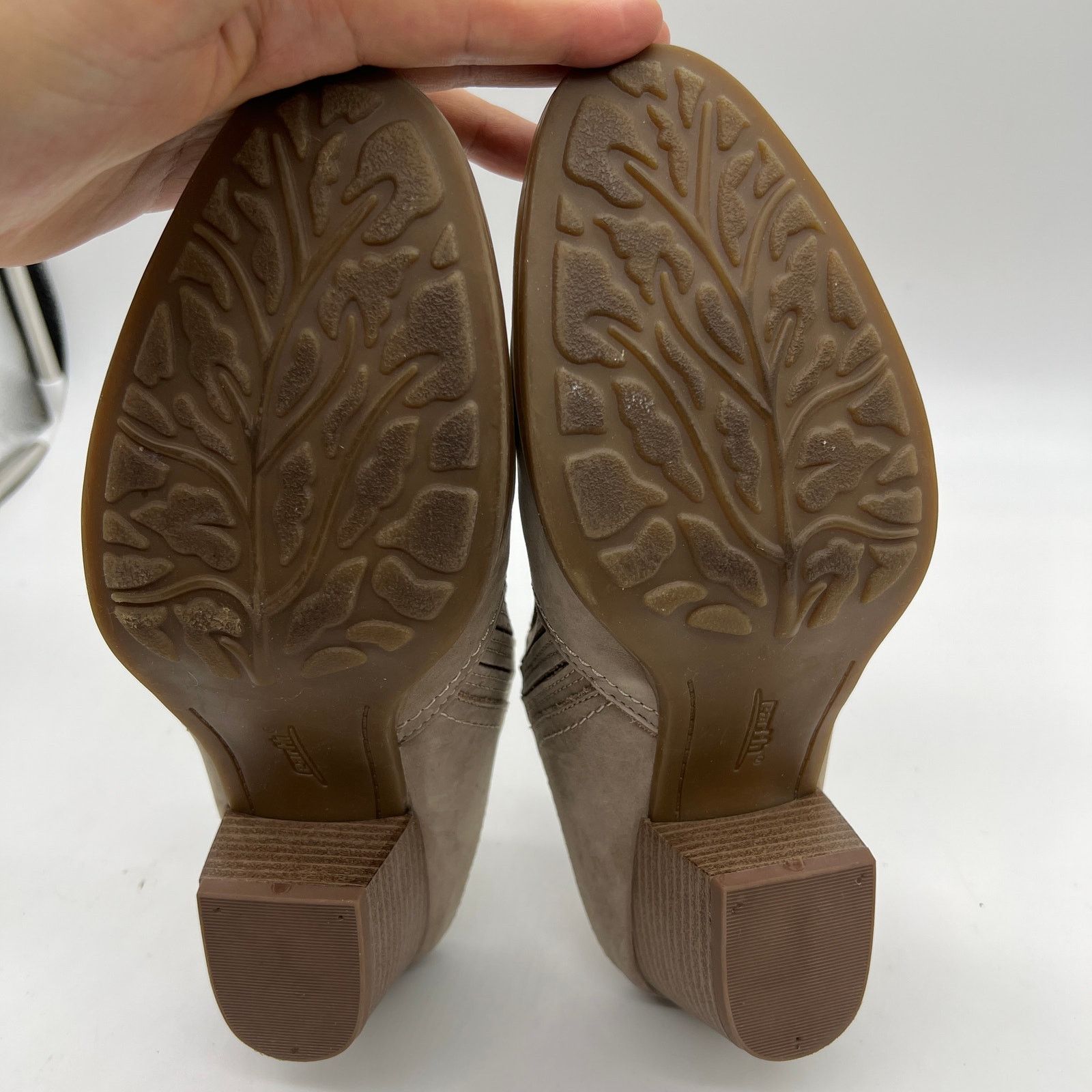 SKECHERS Earth Women's Size 9D Taupe Mules Nubuck Western Detailed Size US 9 / IT 39 - 8 Thumbnail
