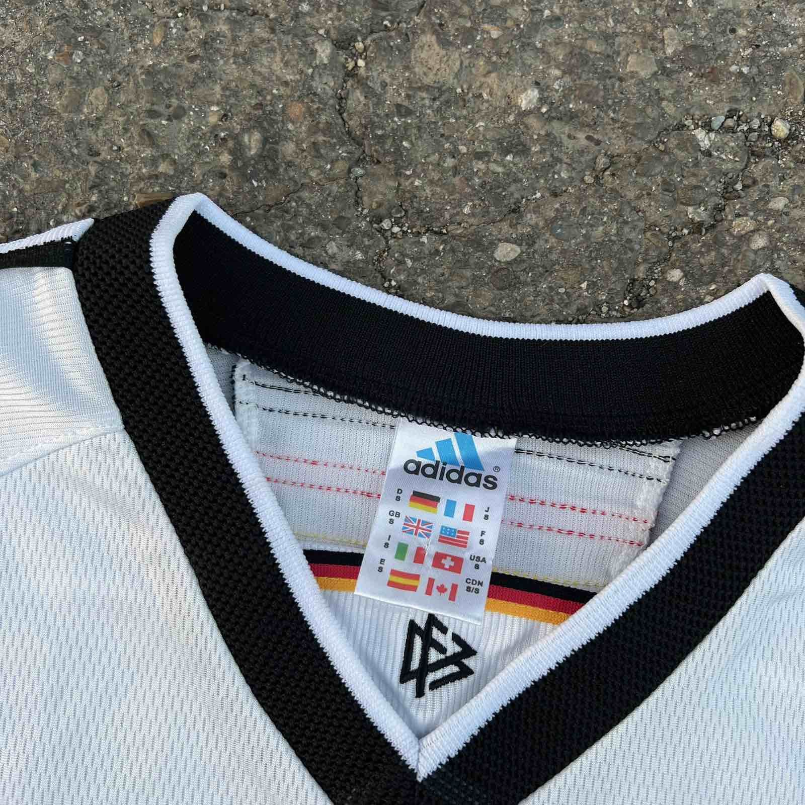 Vintage Adidas Germany Home Euro Bierhofff #20 Soccer Jersey Size US M / EU 48-50 / 2 - 4 Thumbnail