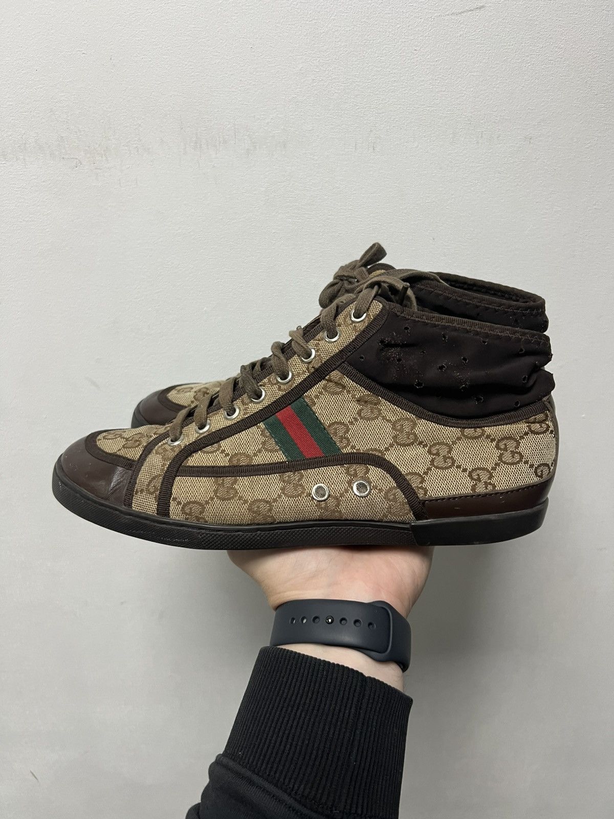 Gucci Vintage Y2K Gucci high top canvas monogram sneakers US 8 Size US 8 / EU 41 - 4 Thumbnail