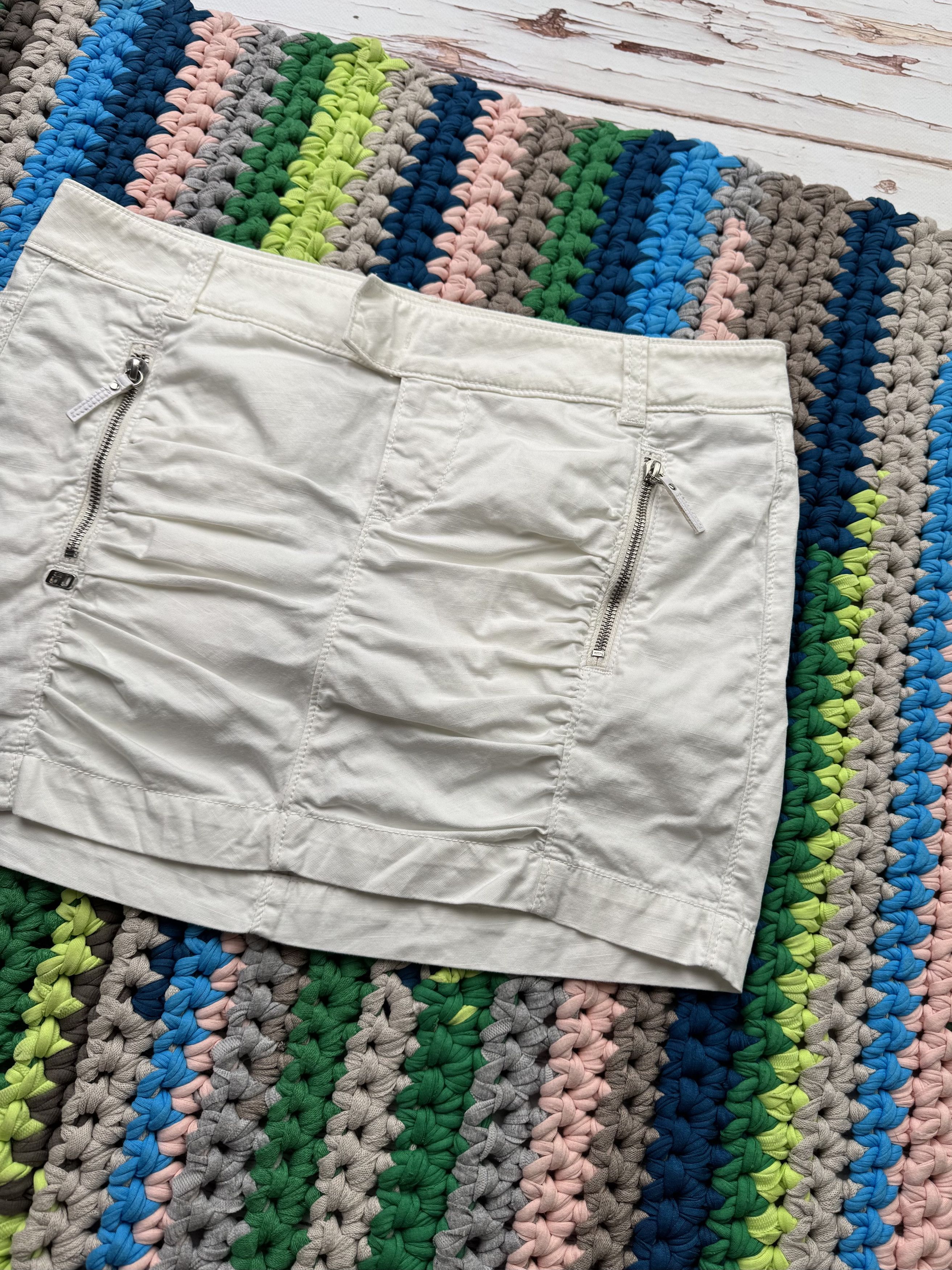 Miss Sixty Miss Sixty Vintage Mini Skirt (V41)(D10) Size 32" / US 10 / IT 46 - 3 Thumbnail