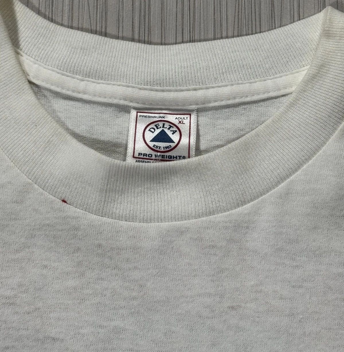 Delta Vintage New York Yankees Opening Day 2001 T Shirt (Size XL) Size US XL / EU 56 / 4 - 2 Thumbnail