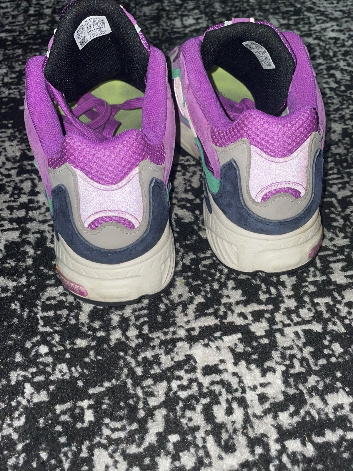 Adidas Adidas temper run shock Size US 10 / EU 43 - 4 Thumbnail