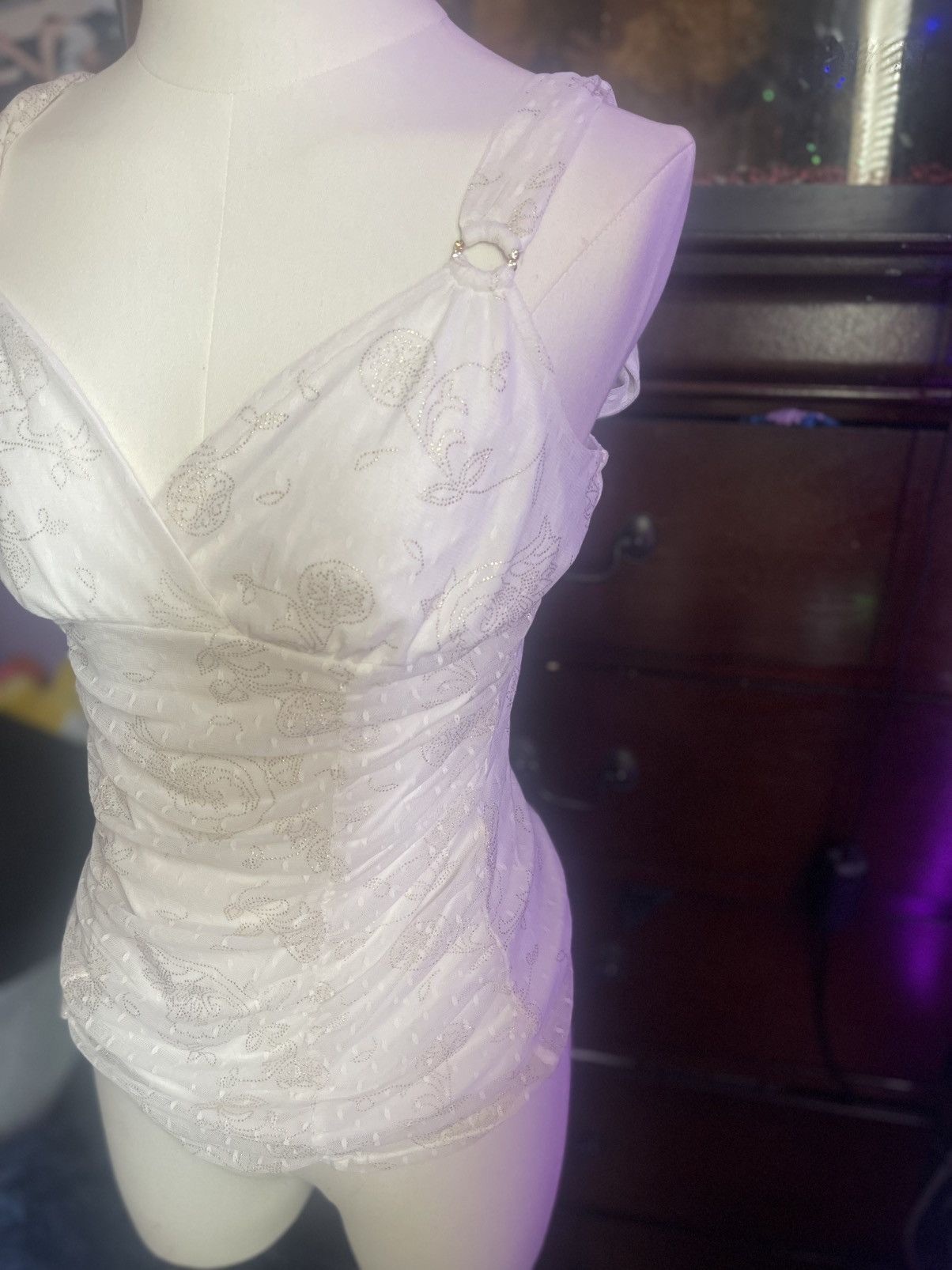 Express White lace top with adjustable straps and back. Size S / US 4 / IT 40 - 2 Thumbnail