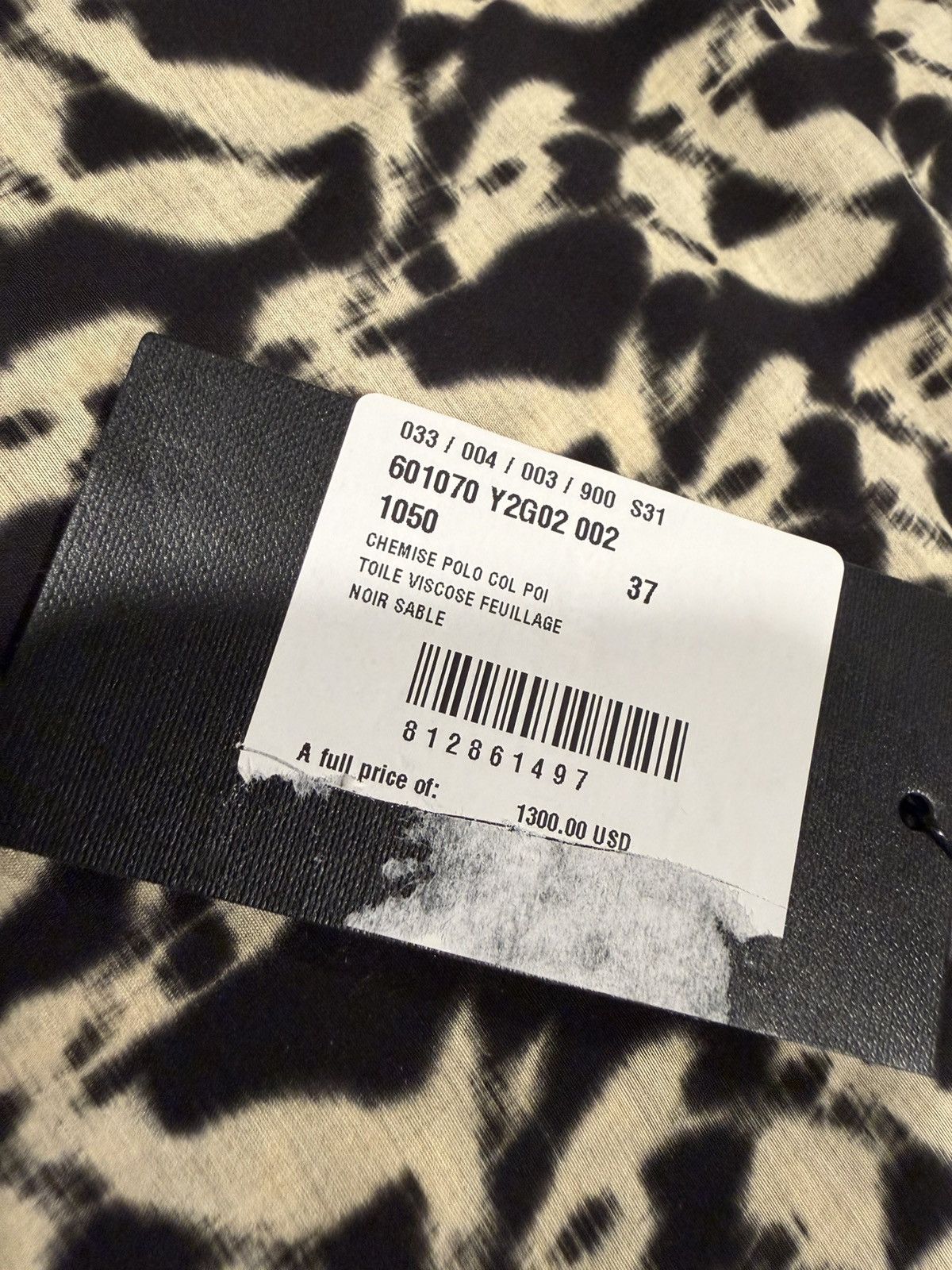 Saint Laurent Paris Saint Laurent men abstract print silk shirt. 37/M. $890 Size US S / EU 44-46 / 1 - 11 Thumbnail