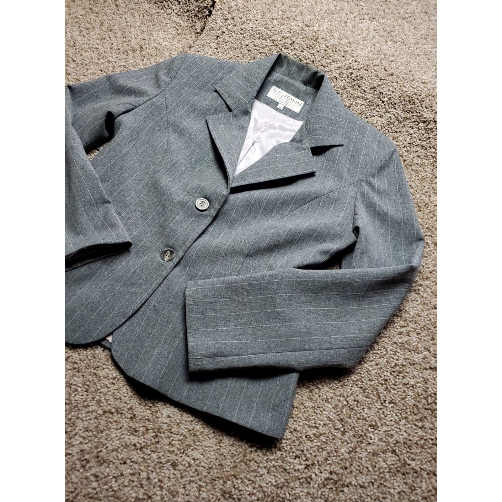 Vintage VINTAGE St John Blazer Wool Gray Striped 2 Button Medium Womens Short Sleeve? Size M / US 6-8 / IT 42-44 - 2 Thumbnail