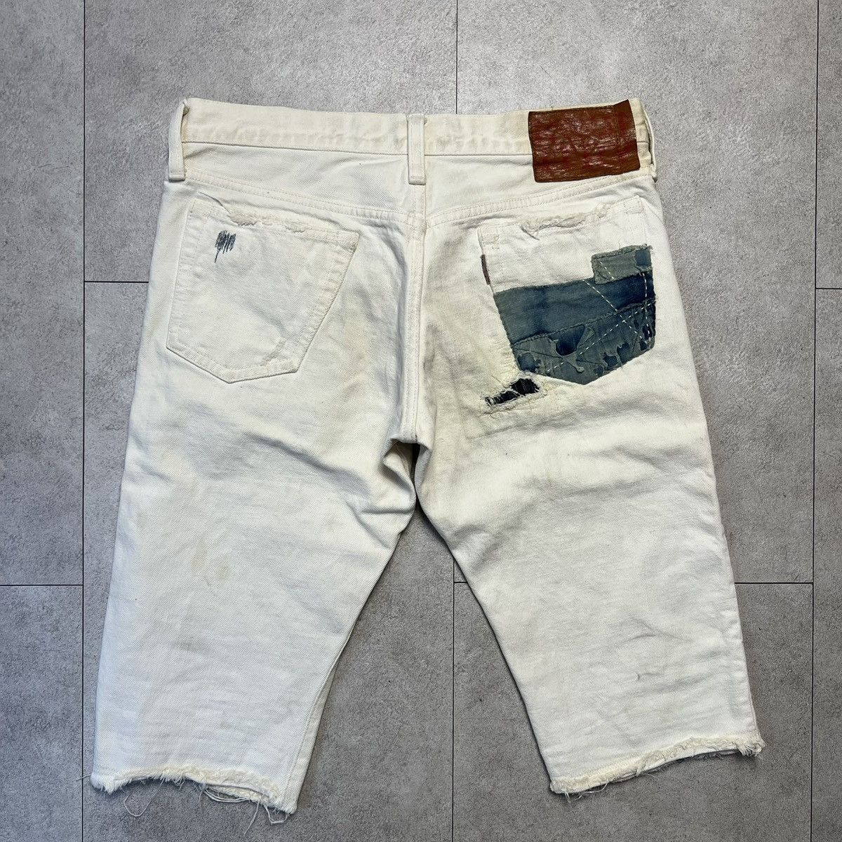 Kapital × Kapital Kountry Kapital White Distressed Boro Denim Jeans Shorts Size US 30 / EU 46 - 2 Thumbnail