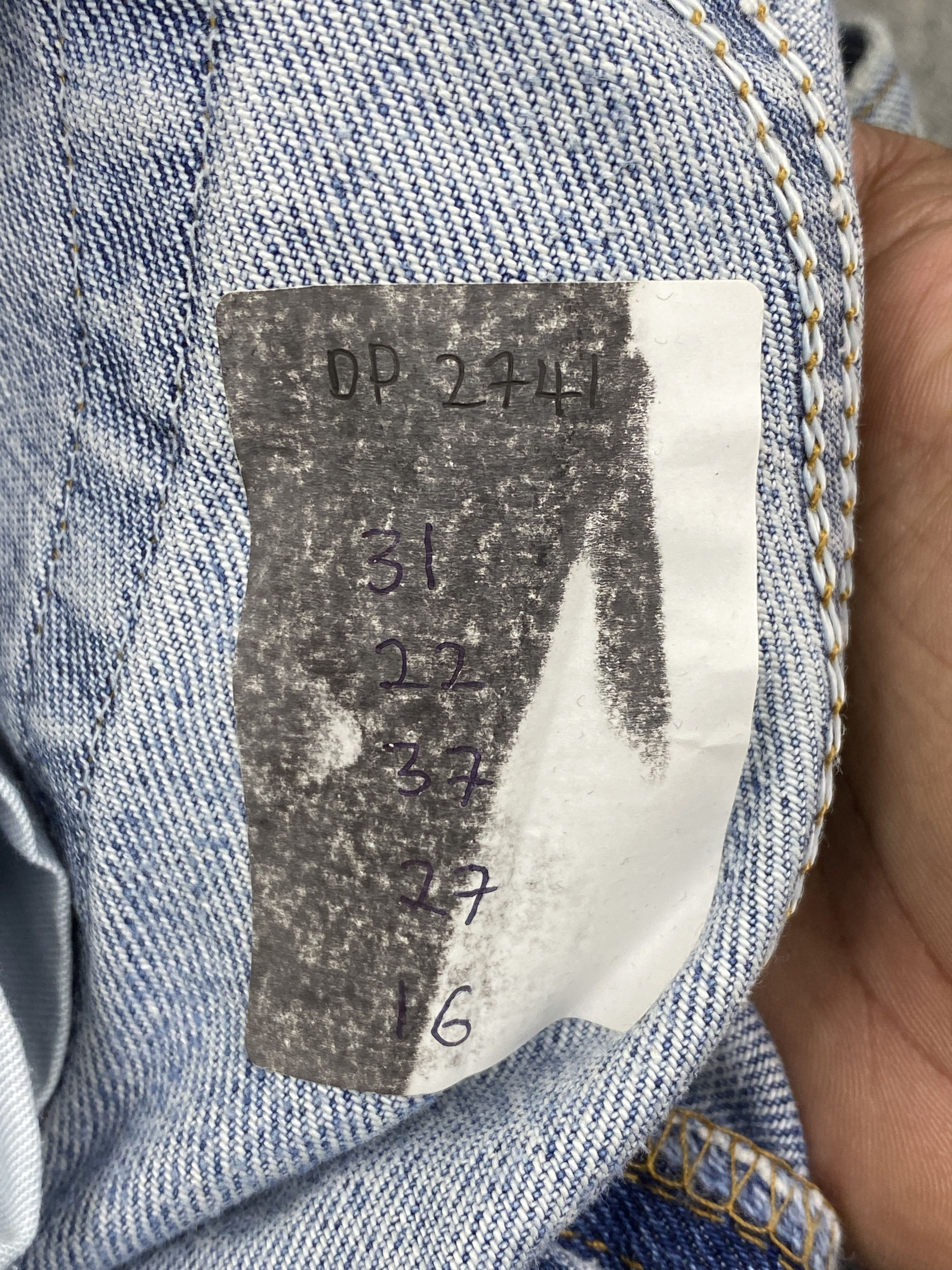 Levi's Vintage Levis 517-04 Button Fly Denim DP2741 Size US 31 - 17 Thumbnail