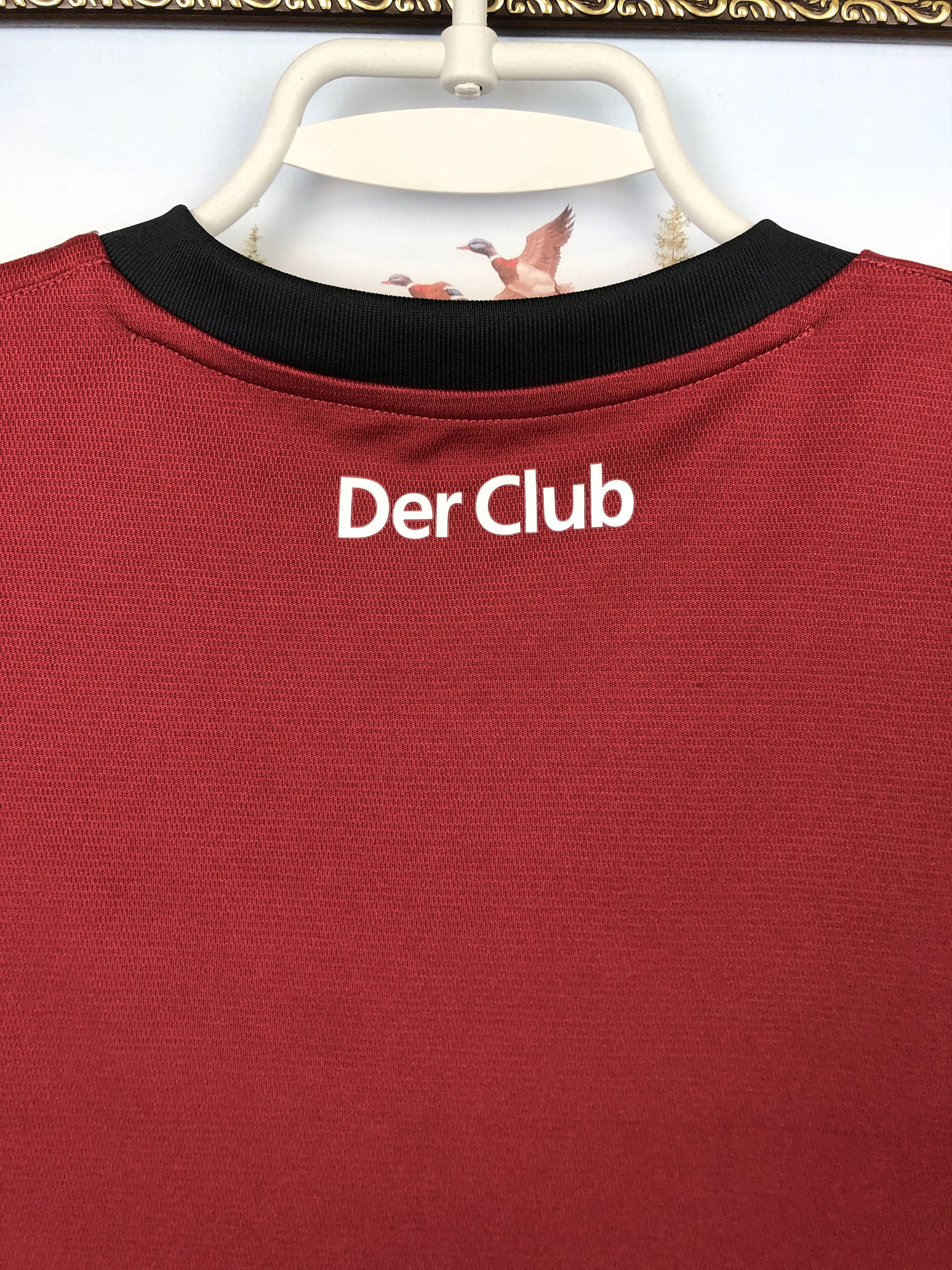 Umbro Nurnberg Home football shirt 2019 Soccer Umbro Jersey Trikot Size US S / EU 44-46 / 1 - 8 Thumbnail