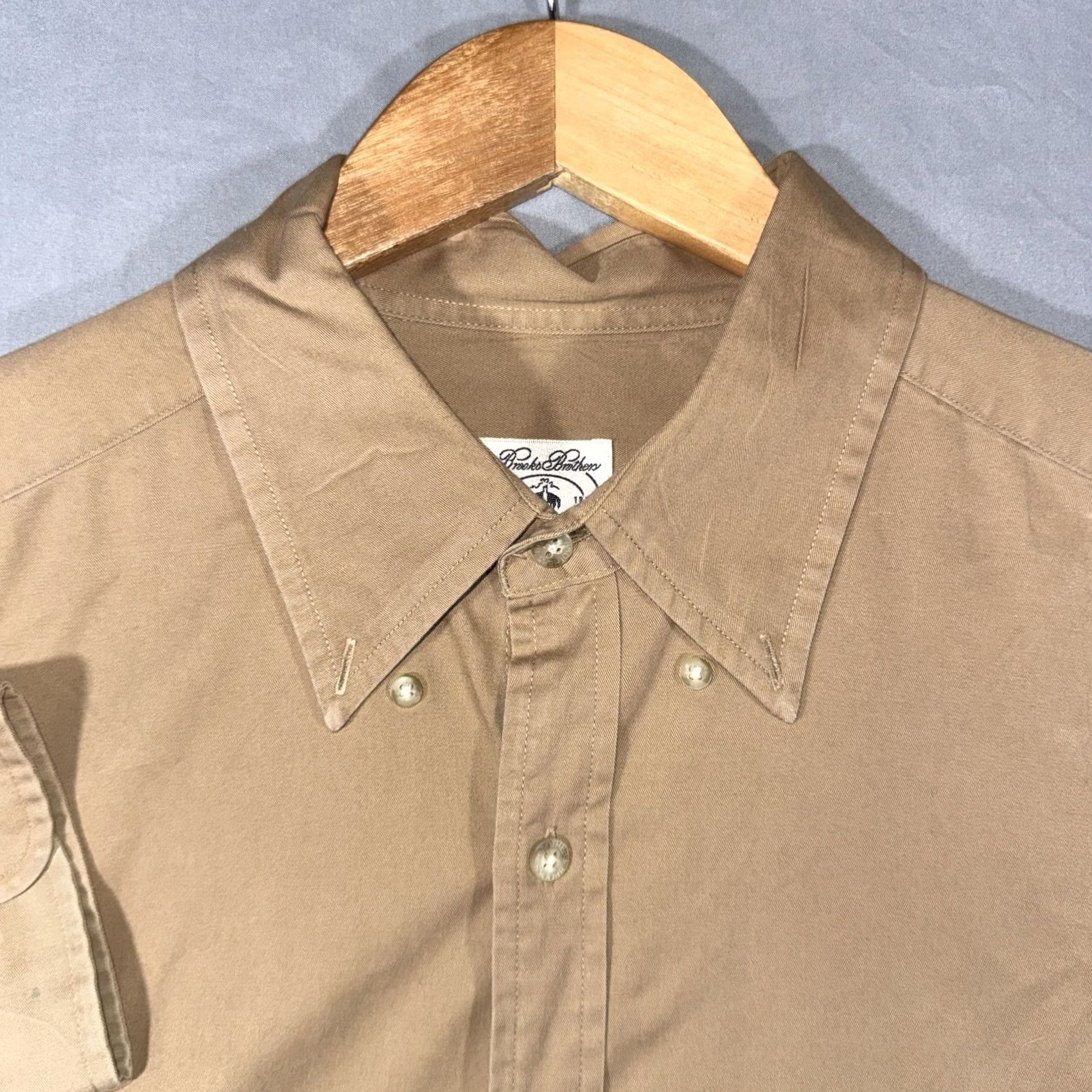 Brooks Brothers VINTAGE Brooks Brothers Shirt Mens L Beige Cotton Twill Button-Up Long Sleeve Casual Size US L / EU 52-54 / 3 - 4 Thumbnail
