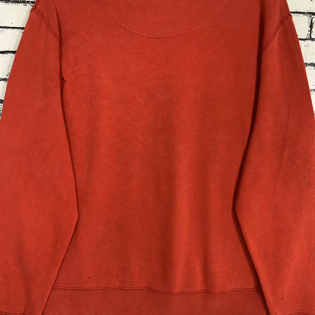 Nike Sportwear Nike Small Logo Sweatshirt Nike Crewneck Size US XL / EU 56 / 4 - 11 Thumbnail
