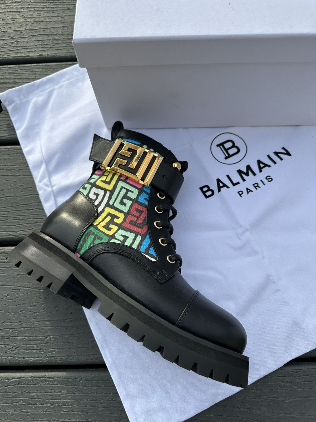 Balmain Balmain Paris Ranger Ankle Boot Charlie Army Womens (Size 9) Size US 9 / IT 39 - 2 Thumbnail