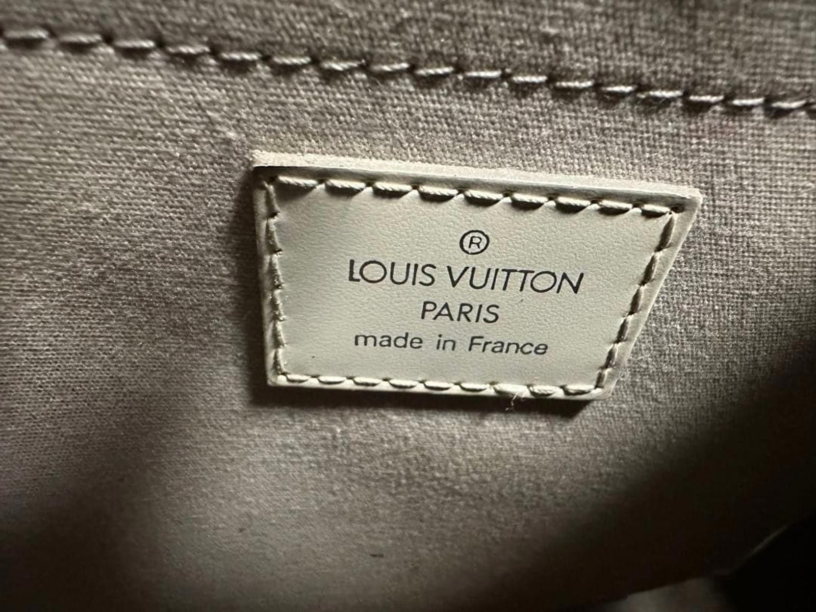 Louis Vuitton Louis Vuitton - Epi Leather Handbag White Size ONE SIZE - 7 Thumbnail