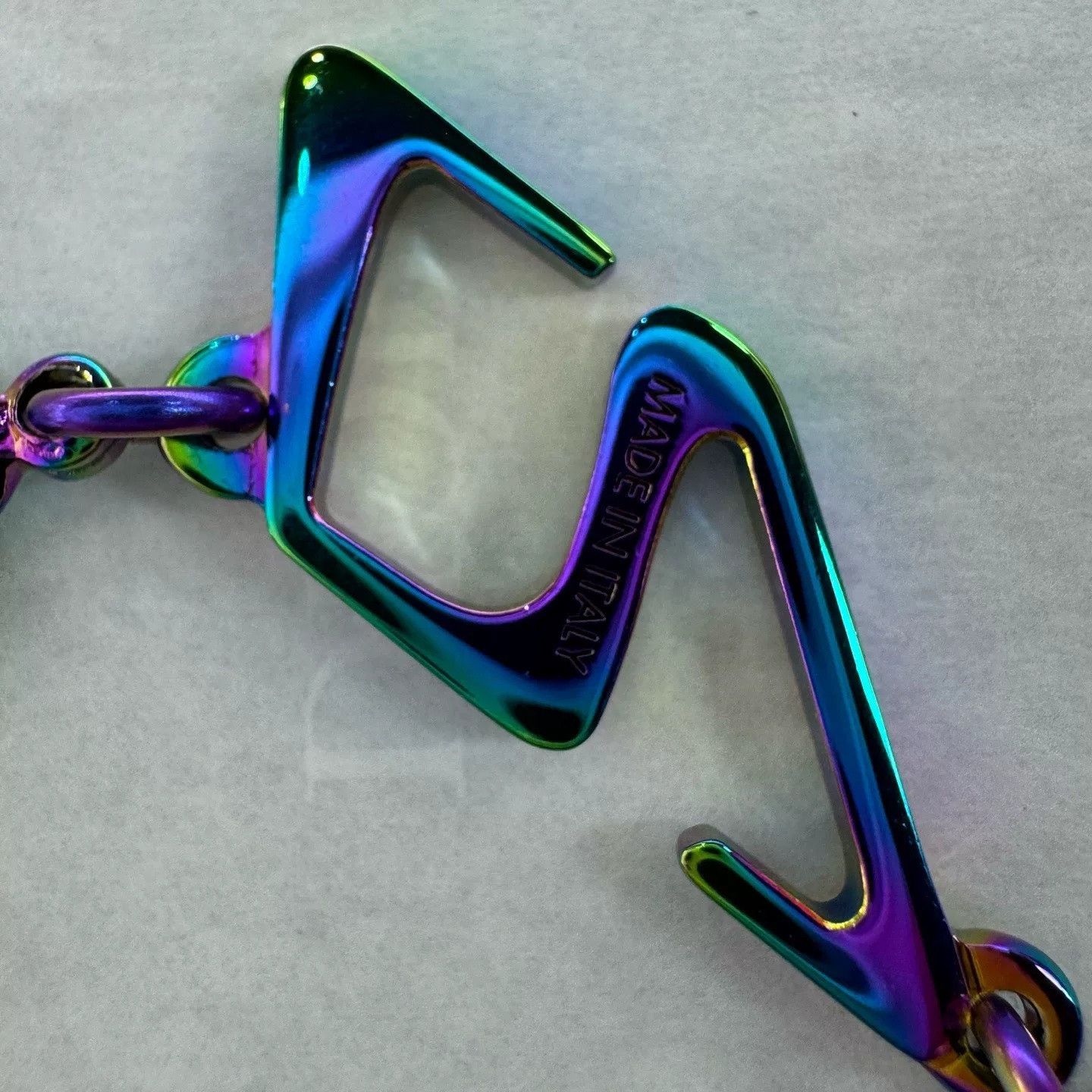Louis Vuitton Louis Vuitton 2054 Iridescent Necklace Size ONE SIZE - 4 Thumbnail