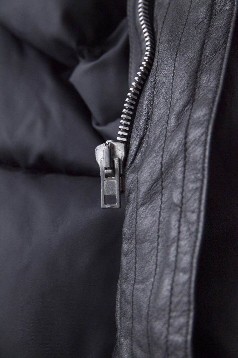 Helmut Lang AW98 leather puffer N-3B parka Size US M / EU 48-50 / 2 - 10 Thumbnail