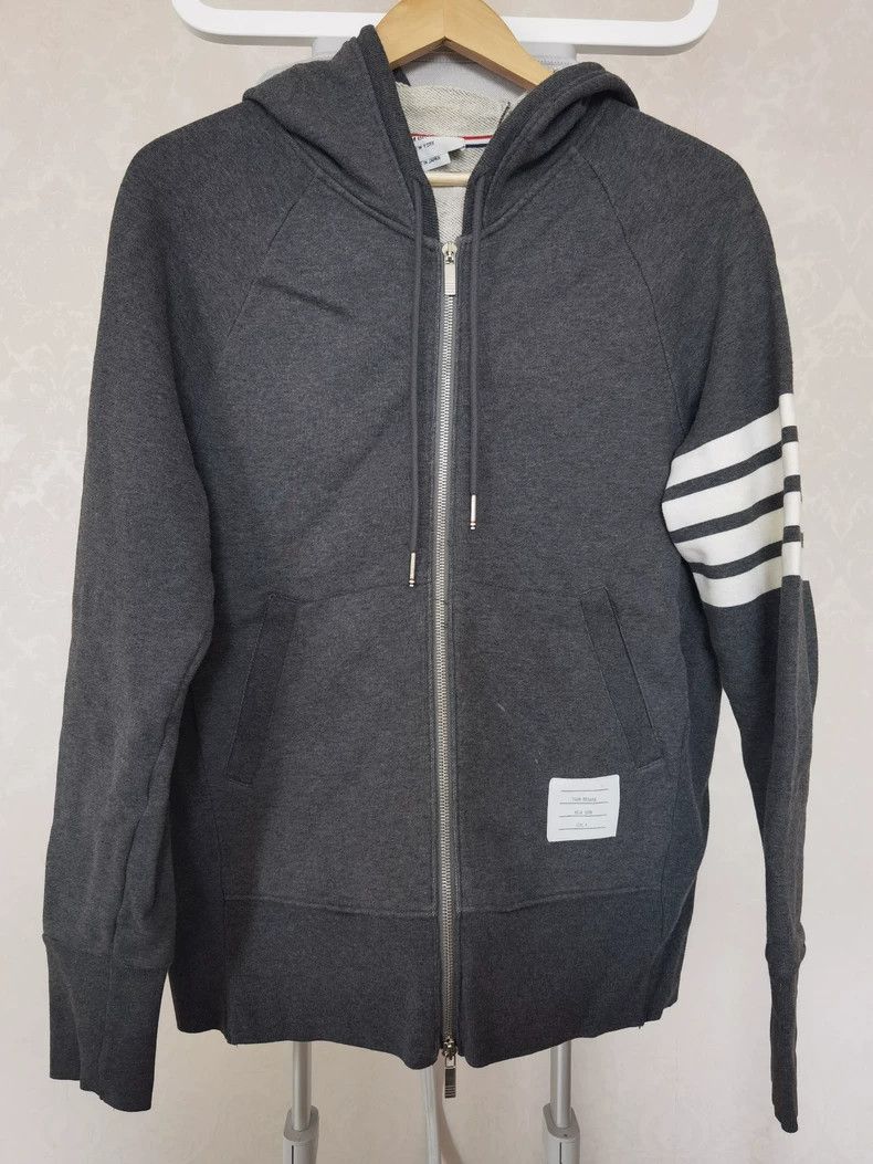 Thom Browne Thom Browne Dark grey coat Size US XL / EU 56 / 4 - 1 Thumbnail