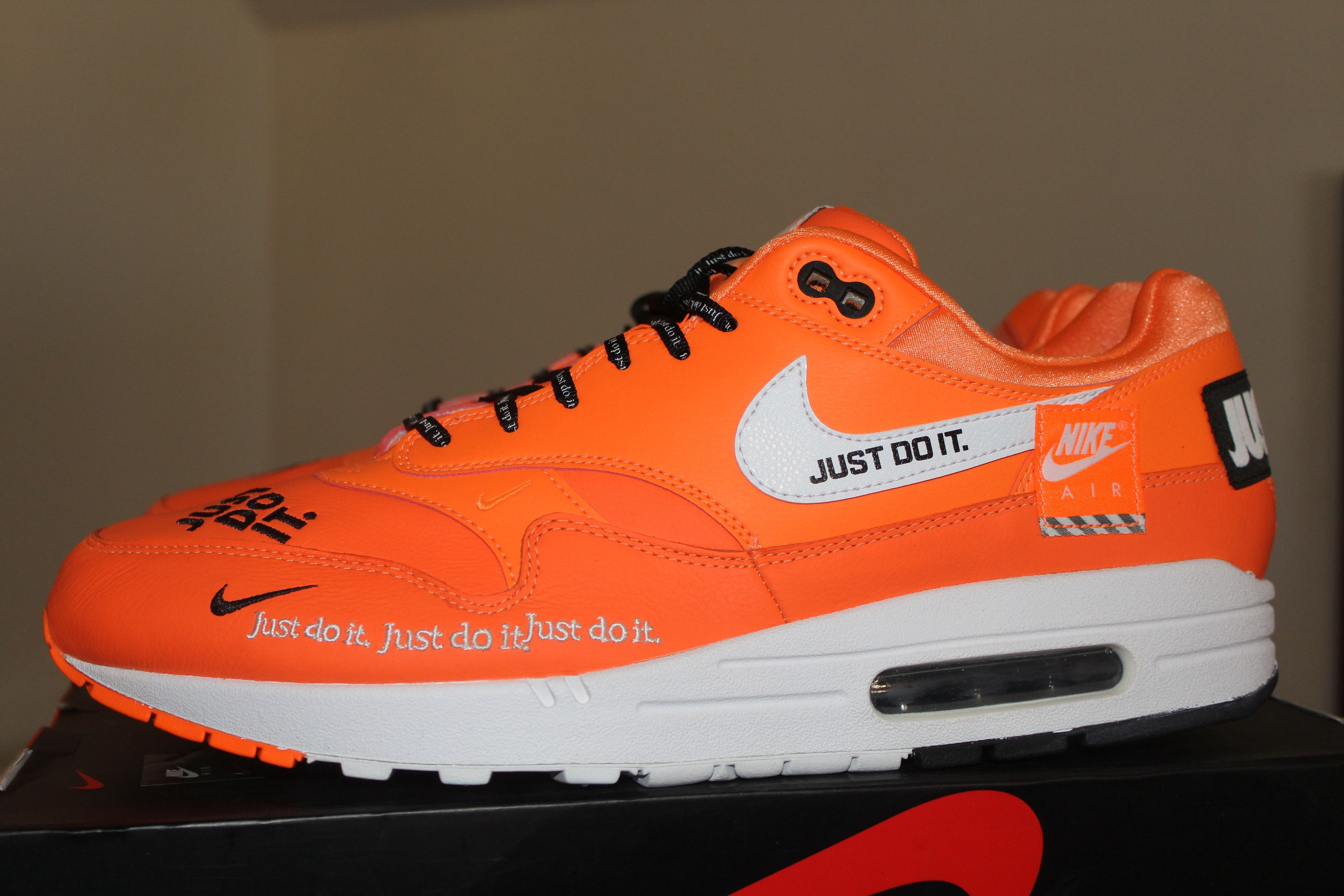 Nike Nike Air Max 1 Just Do It Total Orange Size 12.5 A01021-800 Size US 12.5 / EU 45-46 - 2 Thumbnail