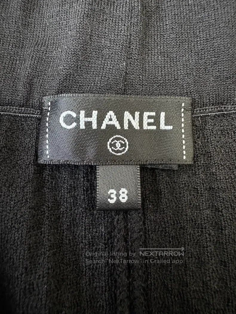 Chanel Chanel 24C black cashmere shorts Size 25" / US 0 / IT 36 - 5 Thumbnail