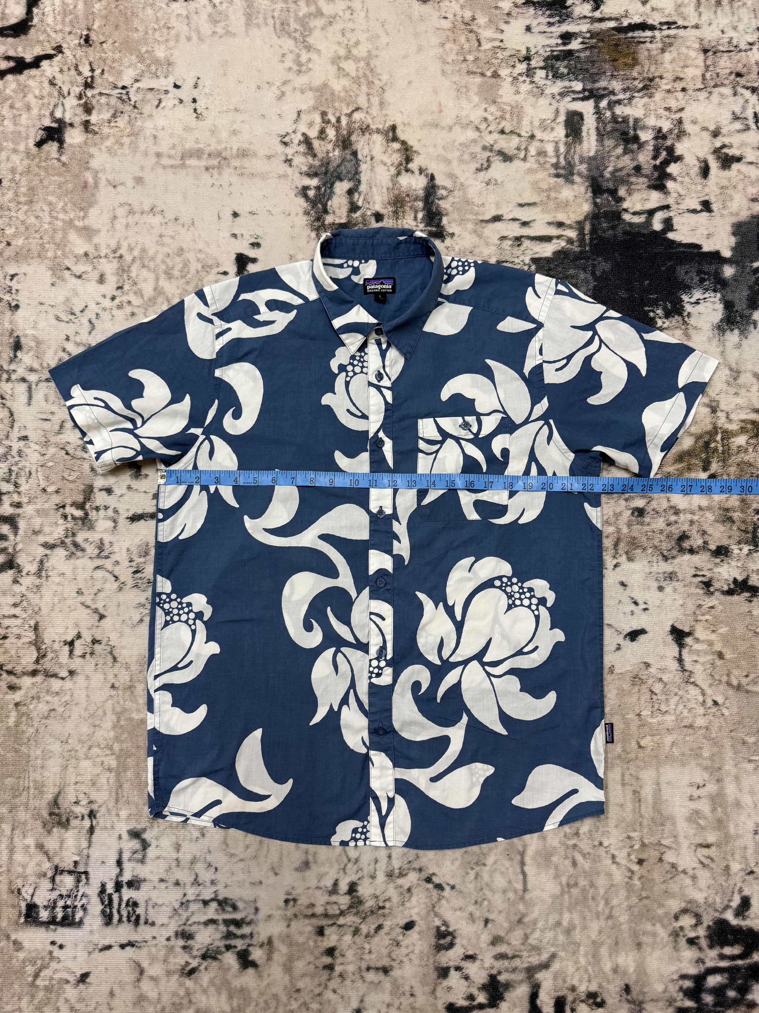 Patagonia Patagonia Hawaiian Flora Button Up Shirt Size US M / EU 48-50 / 2 - 13 Thumbnail