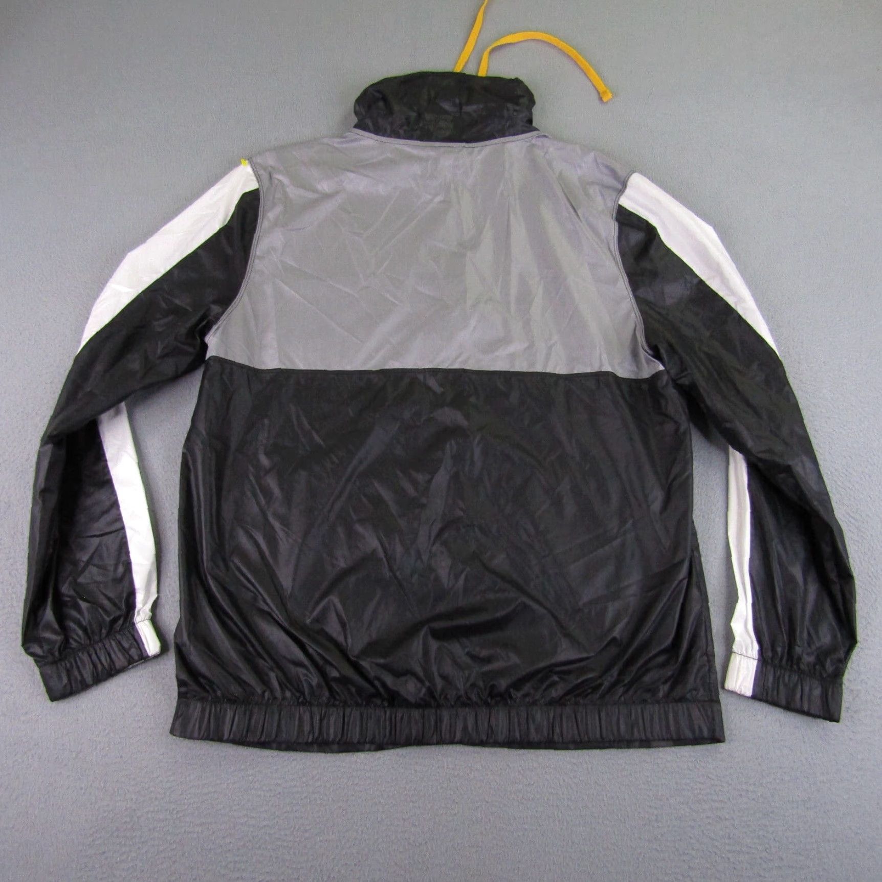 Vintage Zella Jacket Women Large Black White Full Zip Windbreaker Lightweight Track Coat Womens Size L / US 10 / IT 46 - 7 Thumbnail