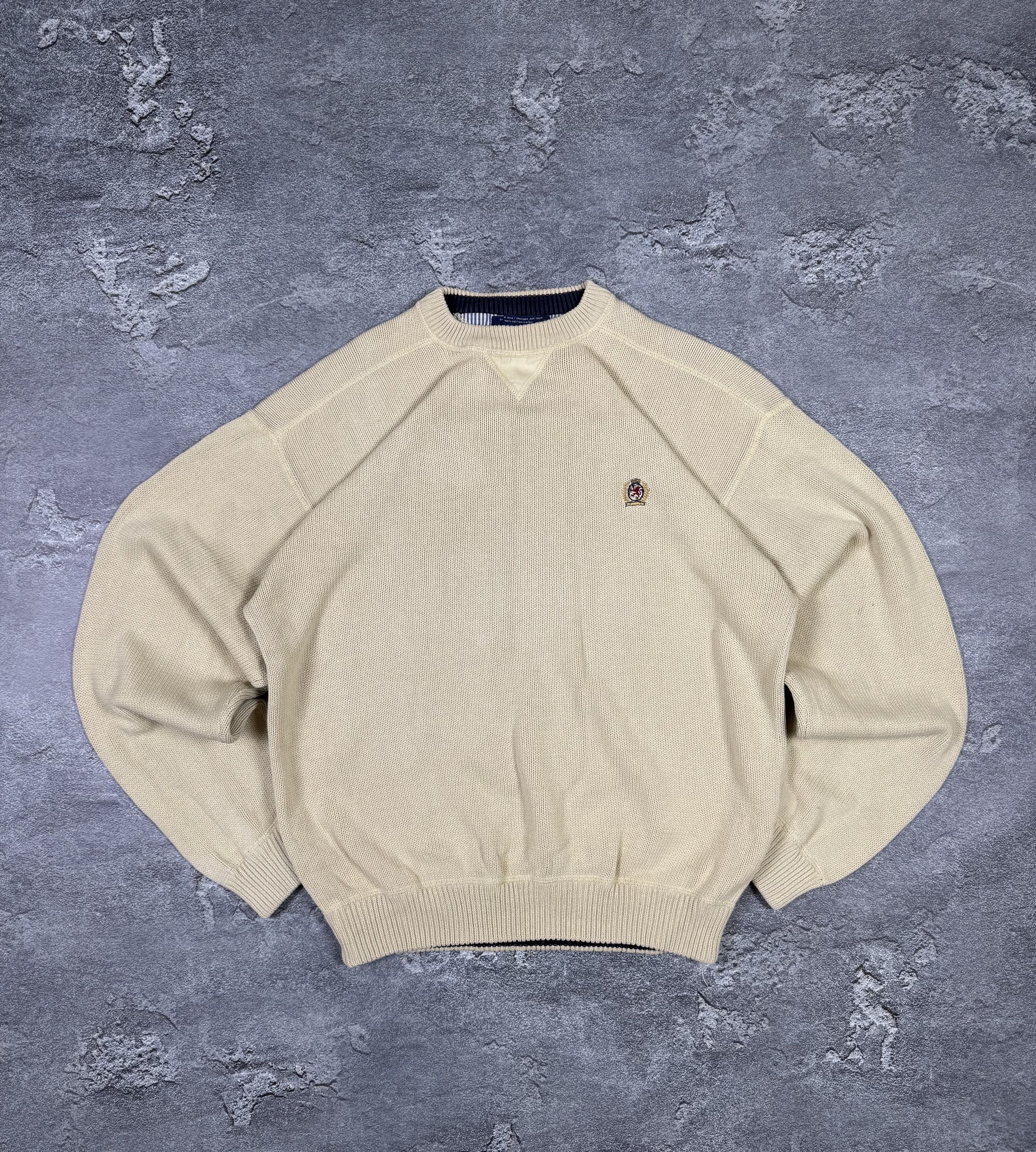 Tommy Hilfiger Tommy Hilfiger Knitted Sweater School Size XL Streetwear Size US XL / EU 56 / 4 - 1 Thumbnail