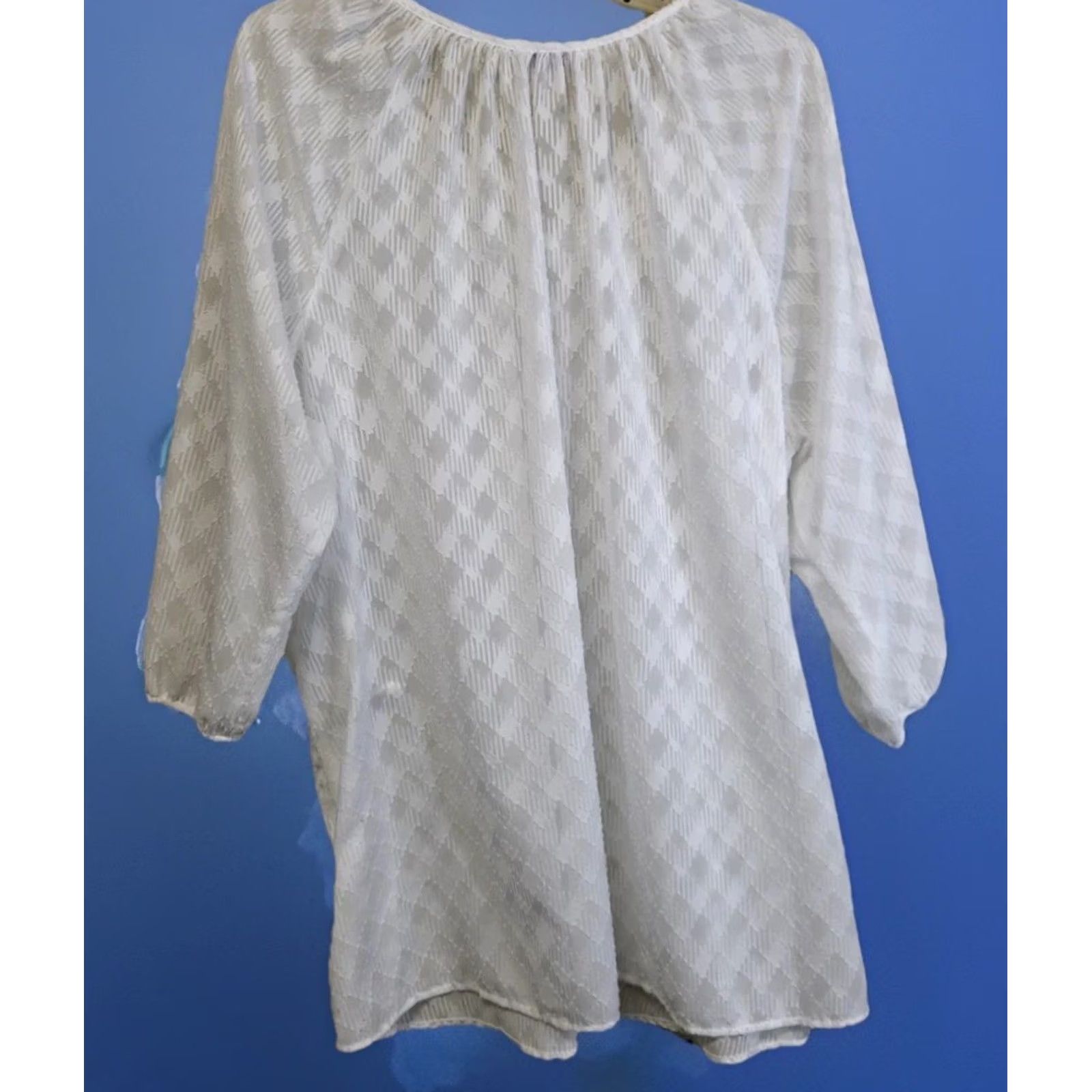 Vintage Allison Daley Blouse Peasant Tunic 3/4 Sleeve V-Neck Tie White 16W 18W Plus Women’s Bohemian Shirt Geometric Tassel Size XXL / US 16-18 / IT 52-54 - 4 Thumbnail
