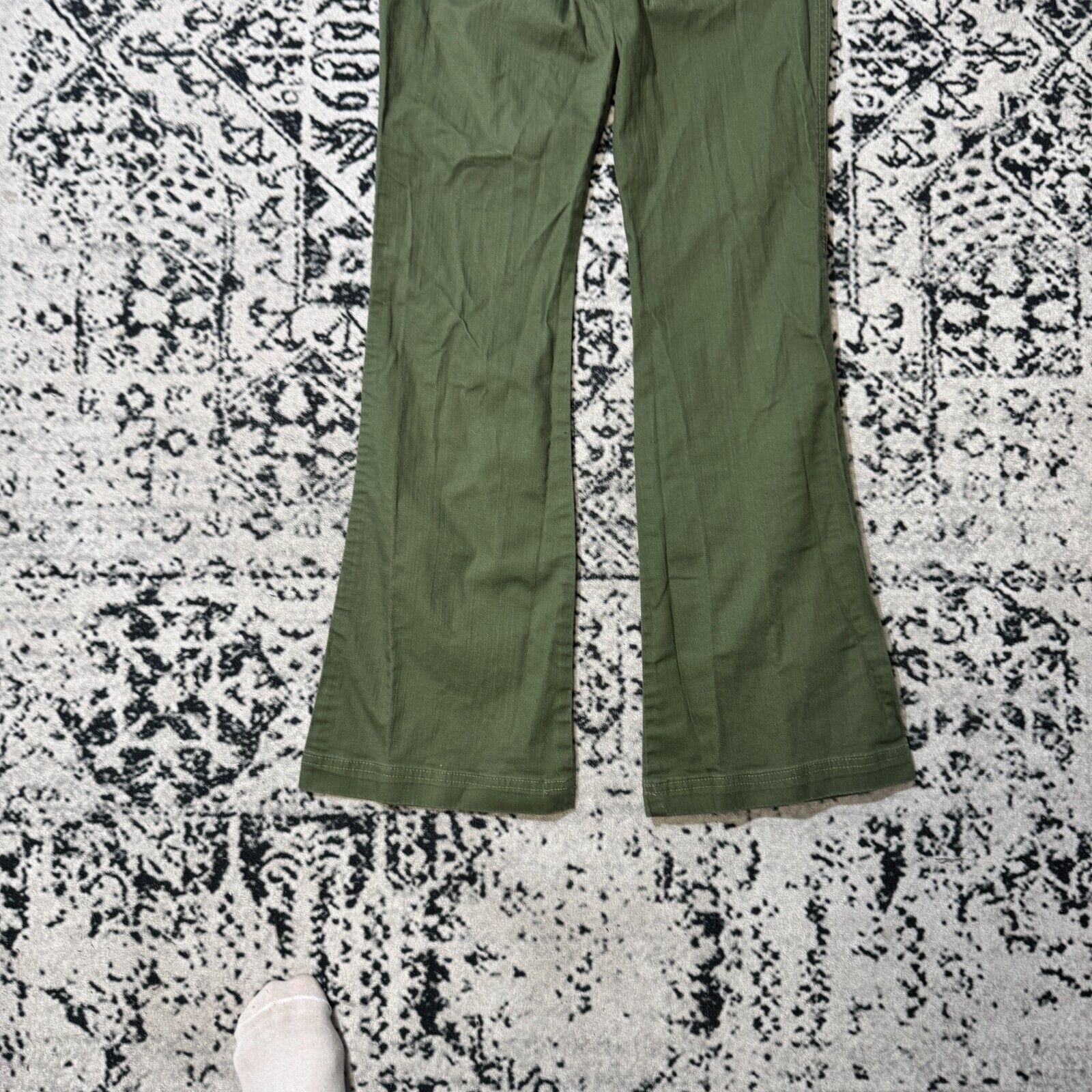 Vintage Vintage Unisex Khaki Green Cotton Cargo Pants Size M Size US 32 / EU 48 - 9 Thumbnail