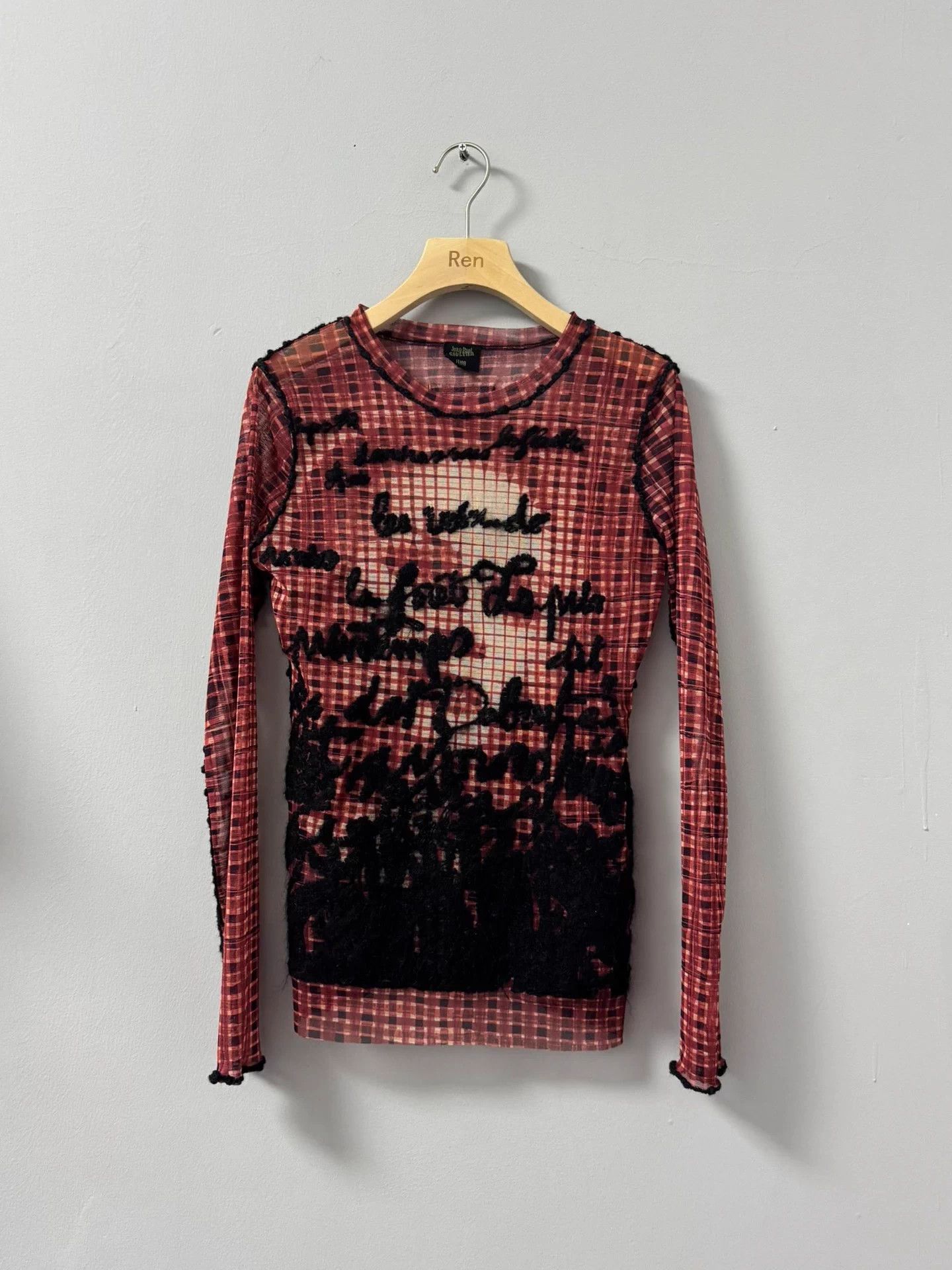 Jean Paul Gaultier Jean Paul Gaultier 01fw Portrait Mesh Embroidery Top Size S / US 4 / IT 40 - 1 Thumbnail