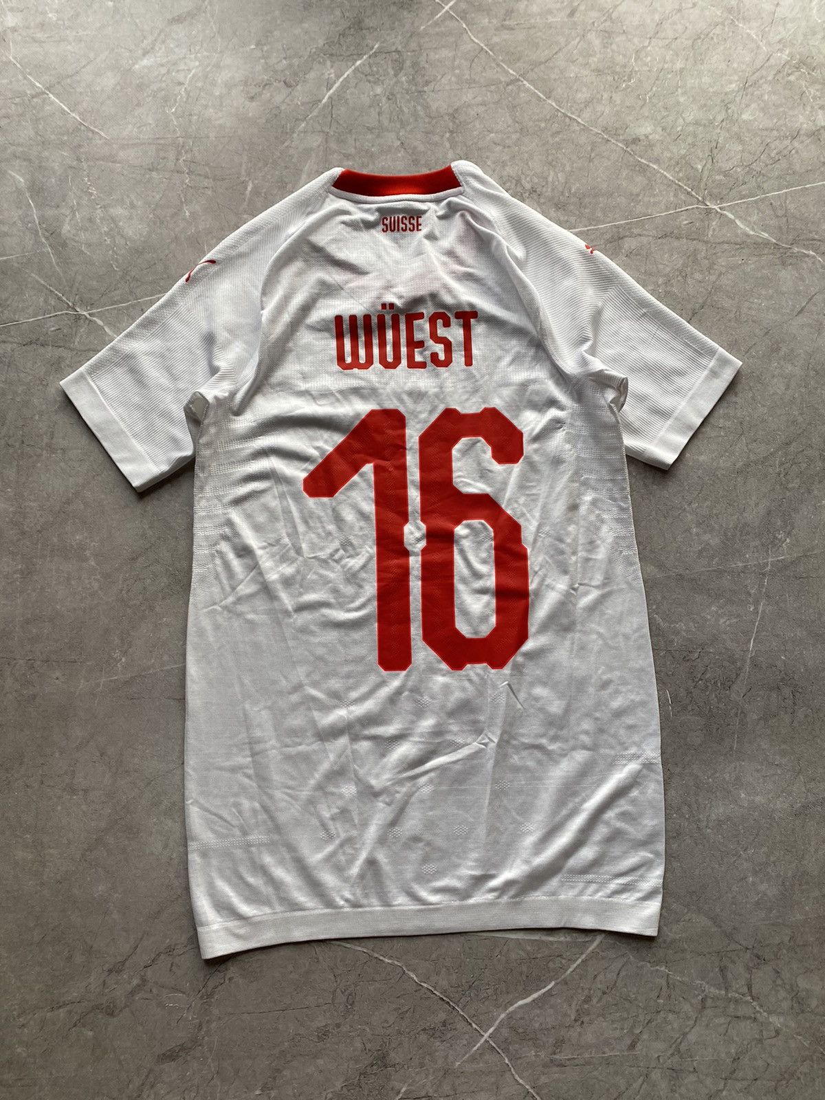 Puma Puma Switzerland Team 2018/19 #16 WUEST Away Soccer Jersey Size US M / EU 48-50 / 2 - 4 Thumbnail