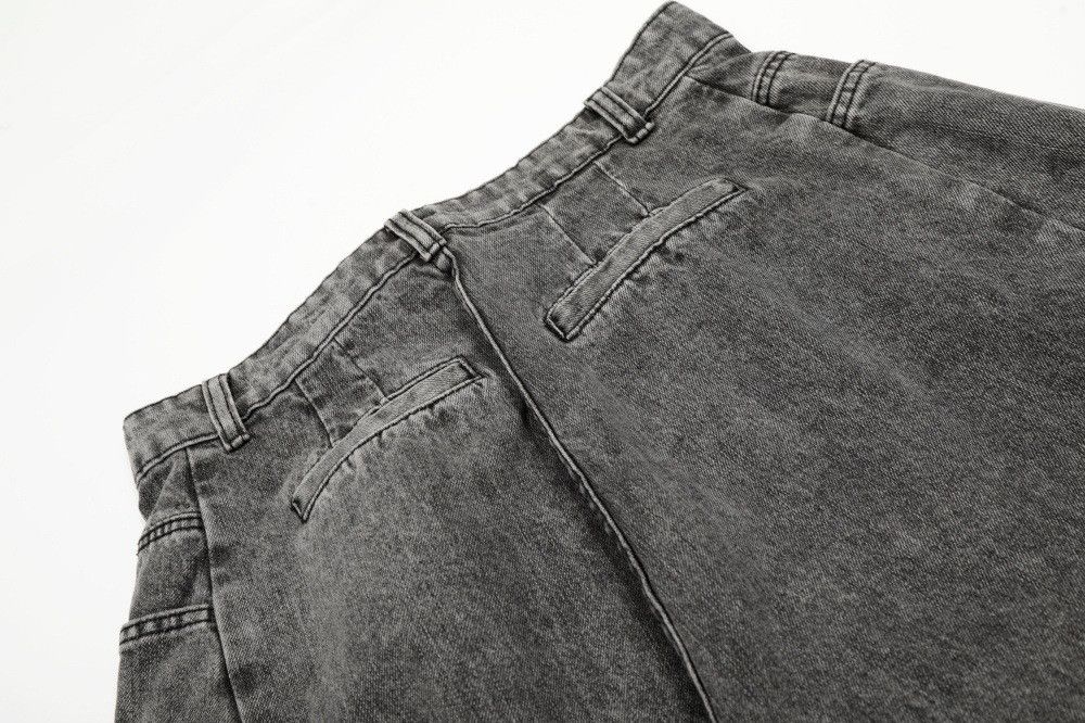 Jean Men's loose heavy washed distressed scimitar jeans Size US 32 / EU 48 - 5 Thumbnail